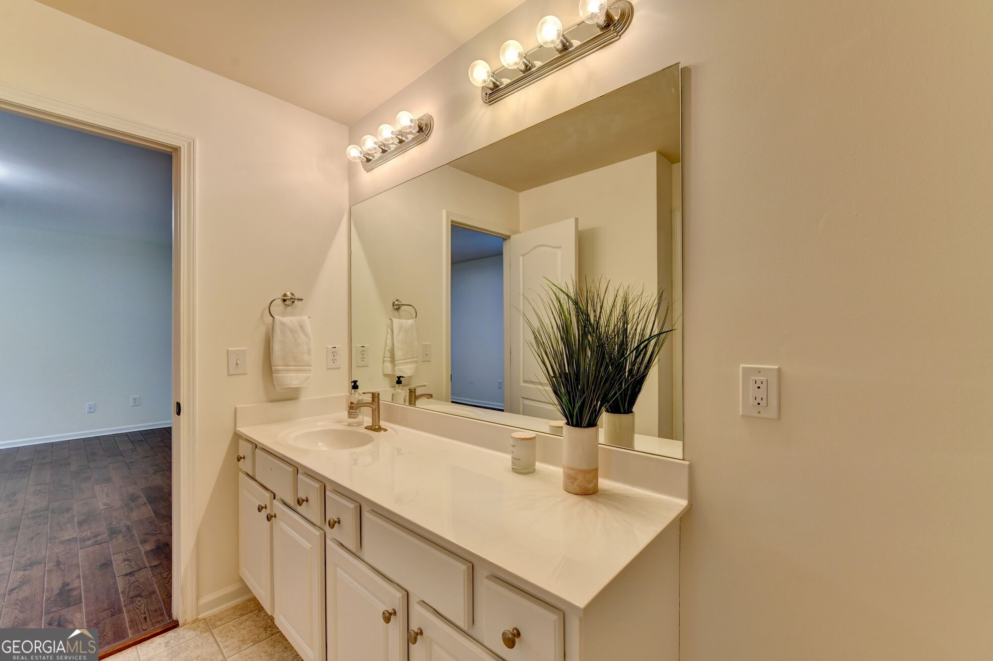 3455 E Gate Drive Property Photo 56