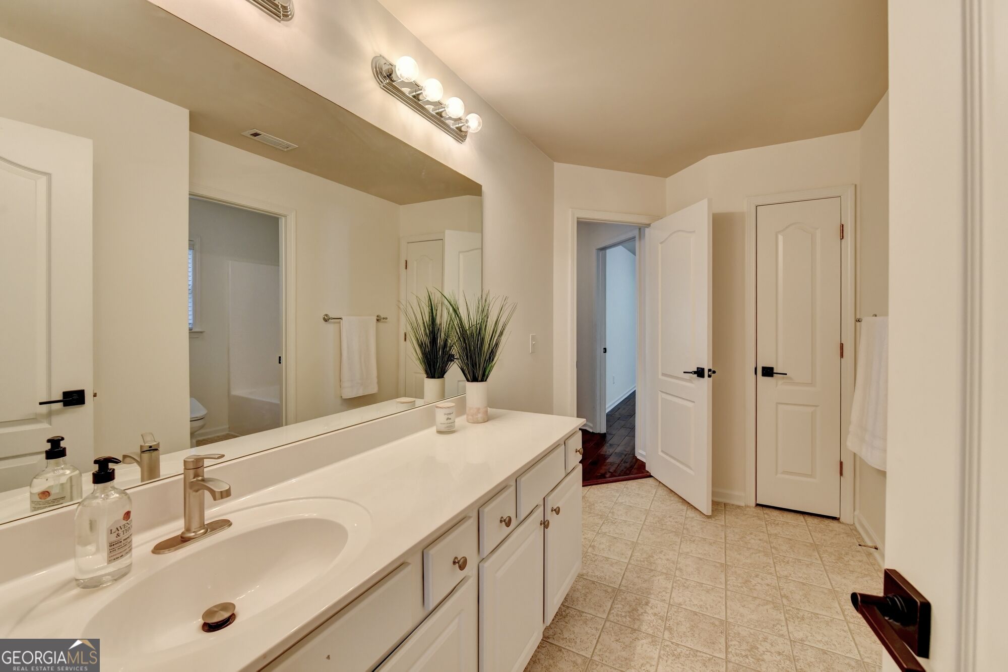 3455 E Gate Drive Property Photo 57