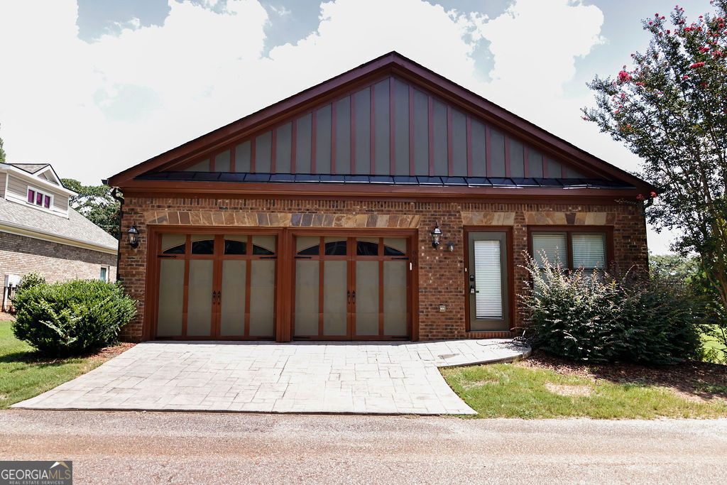 663 Timothy Road Property Photo 2