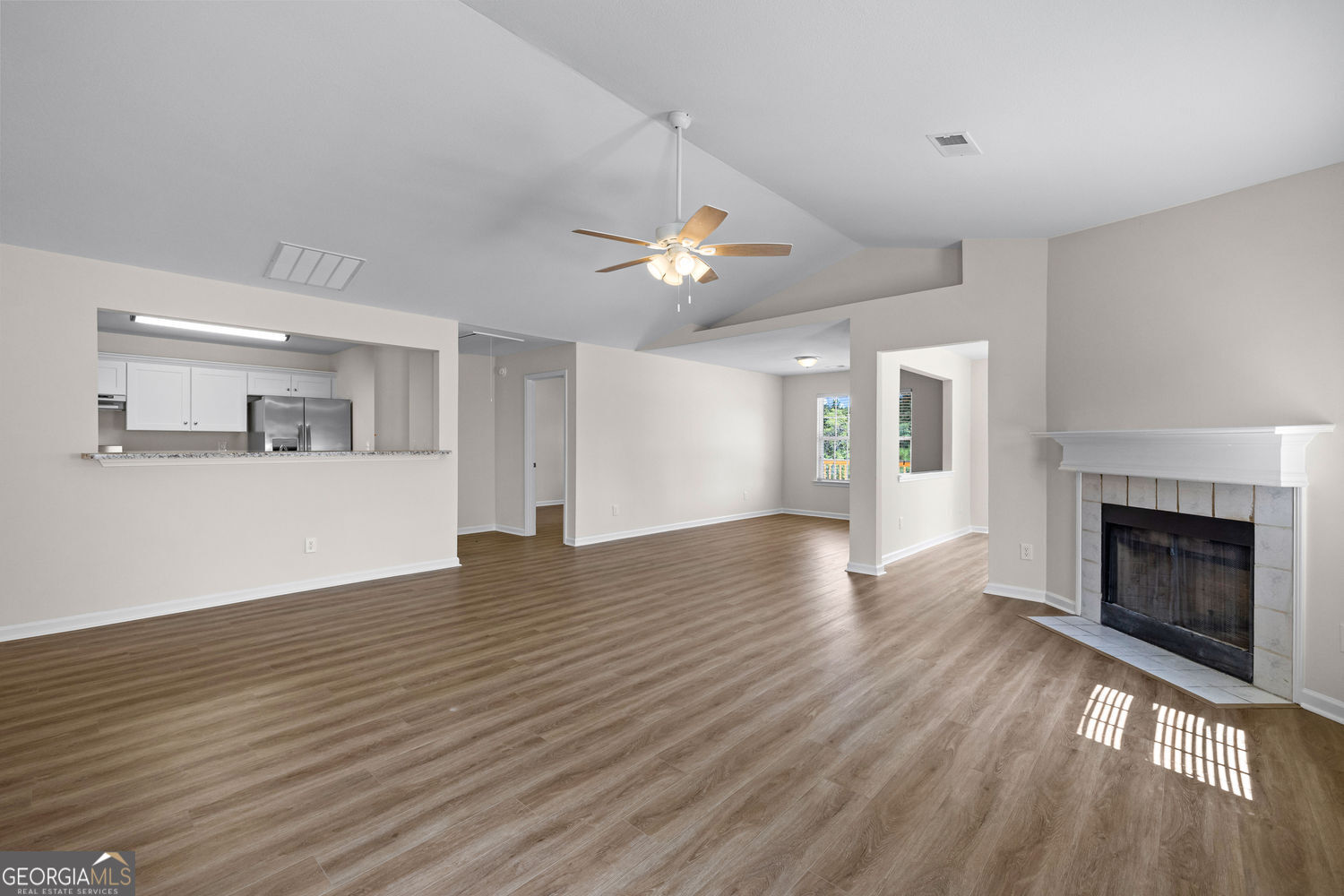 55 Lakeside Point Property Photo 14