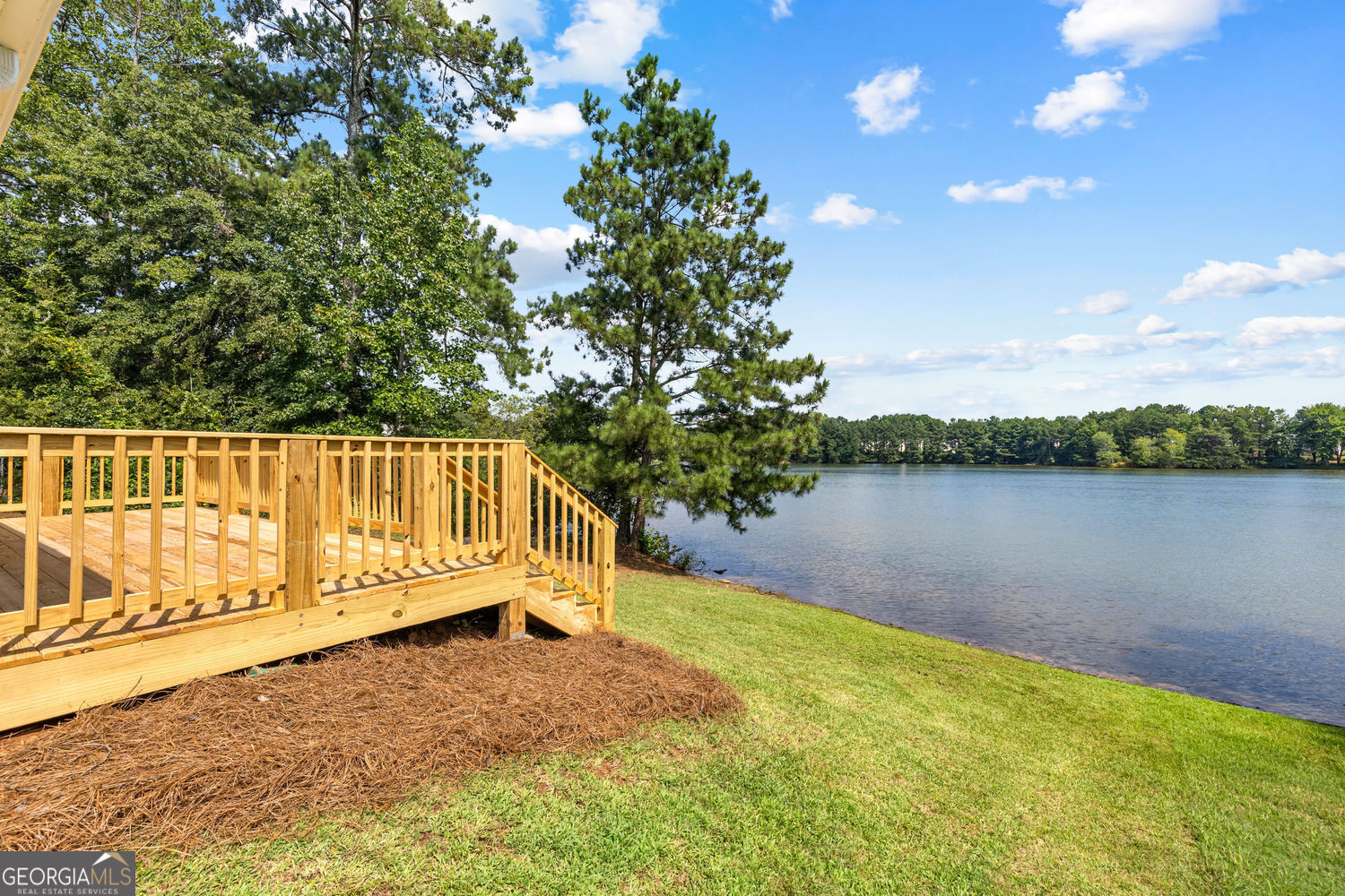 55 Lakeside Point Property Photo 41