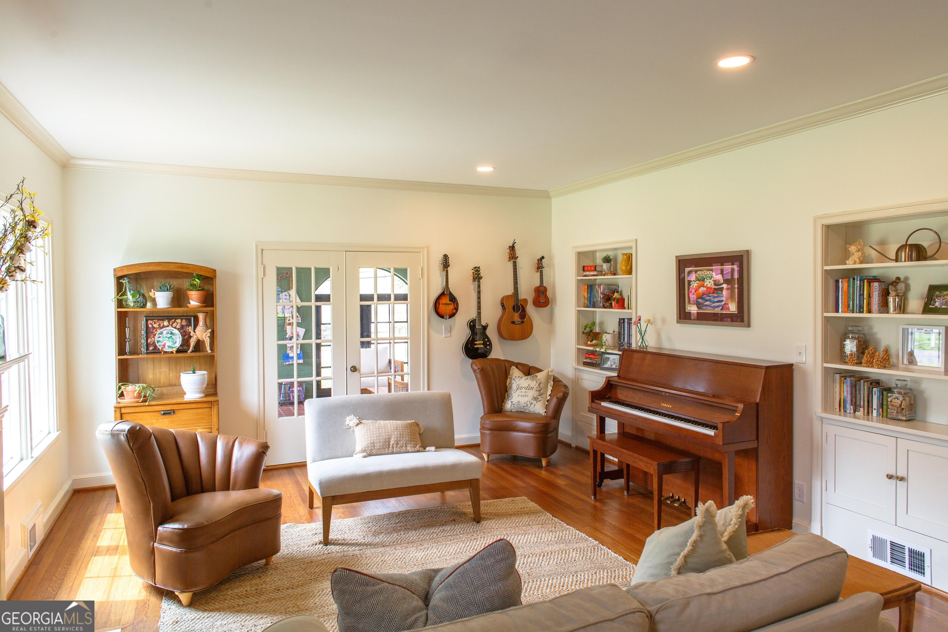 10 Robin Street Nw Property Photo 13