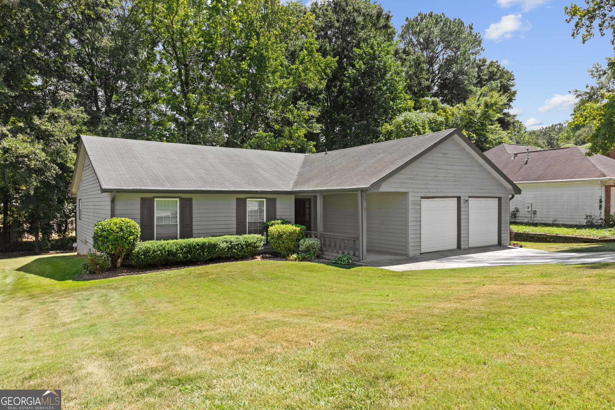 607 Stonemill Manor Property Photo 1