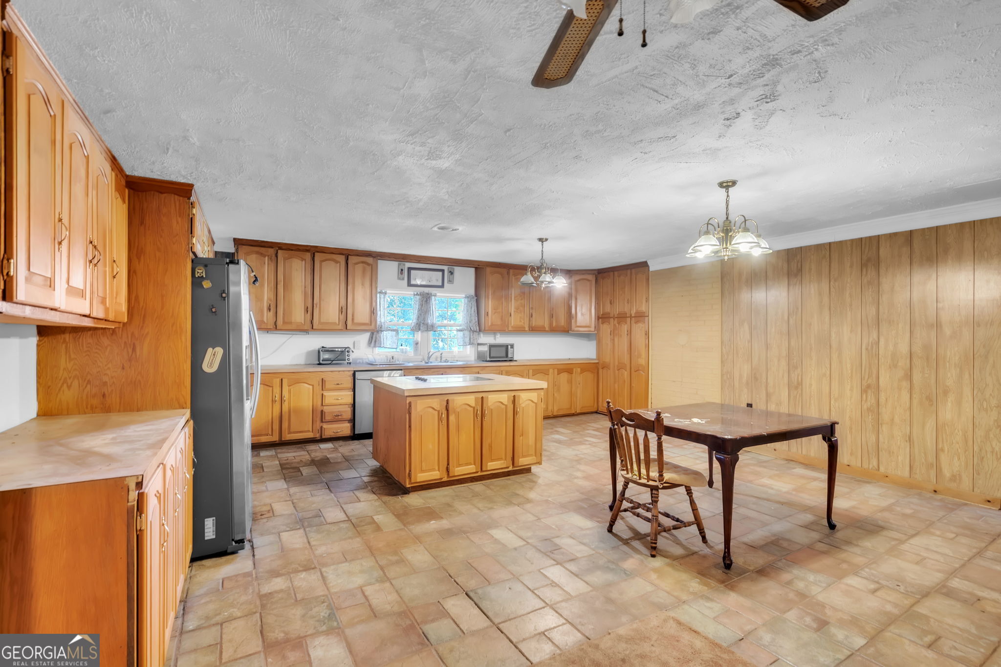 602 Harper Road Property Photo 8