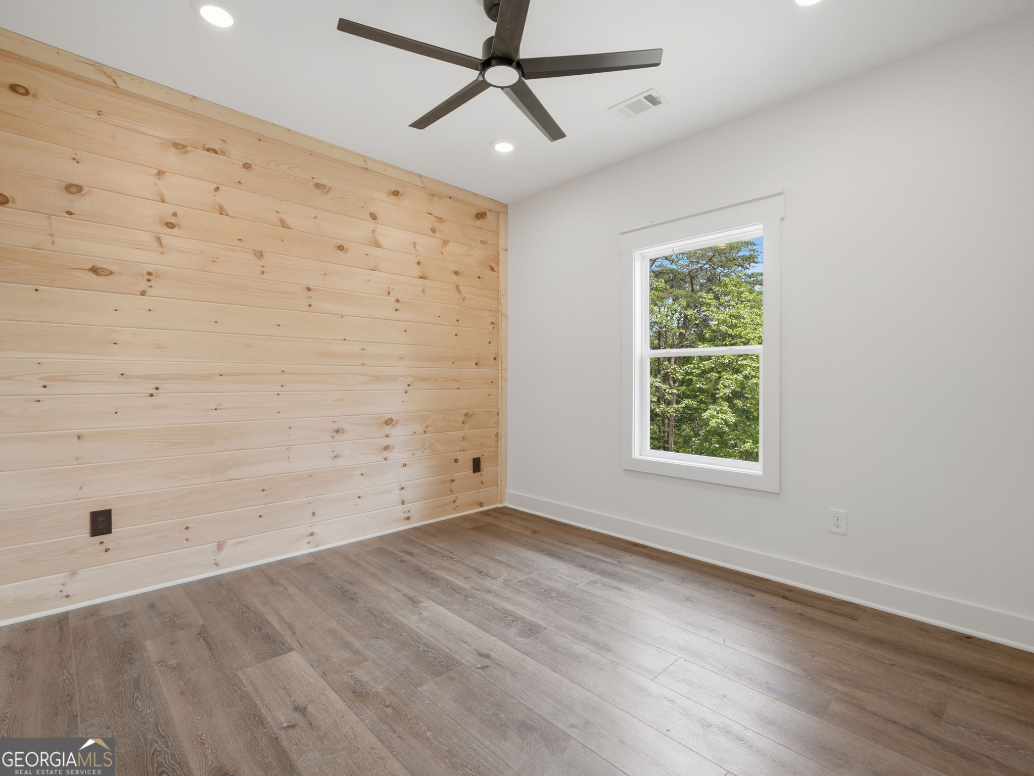 1521 Azure Lane Property Photo 12