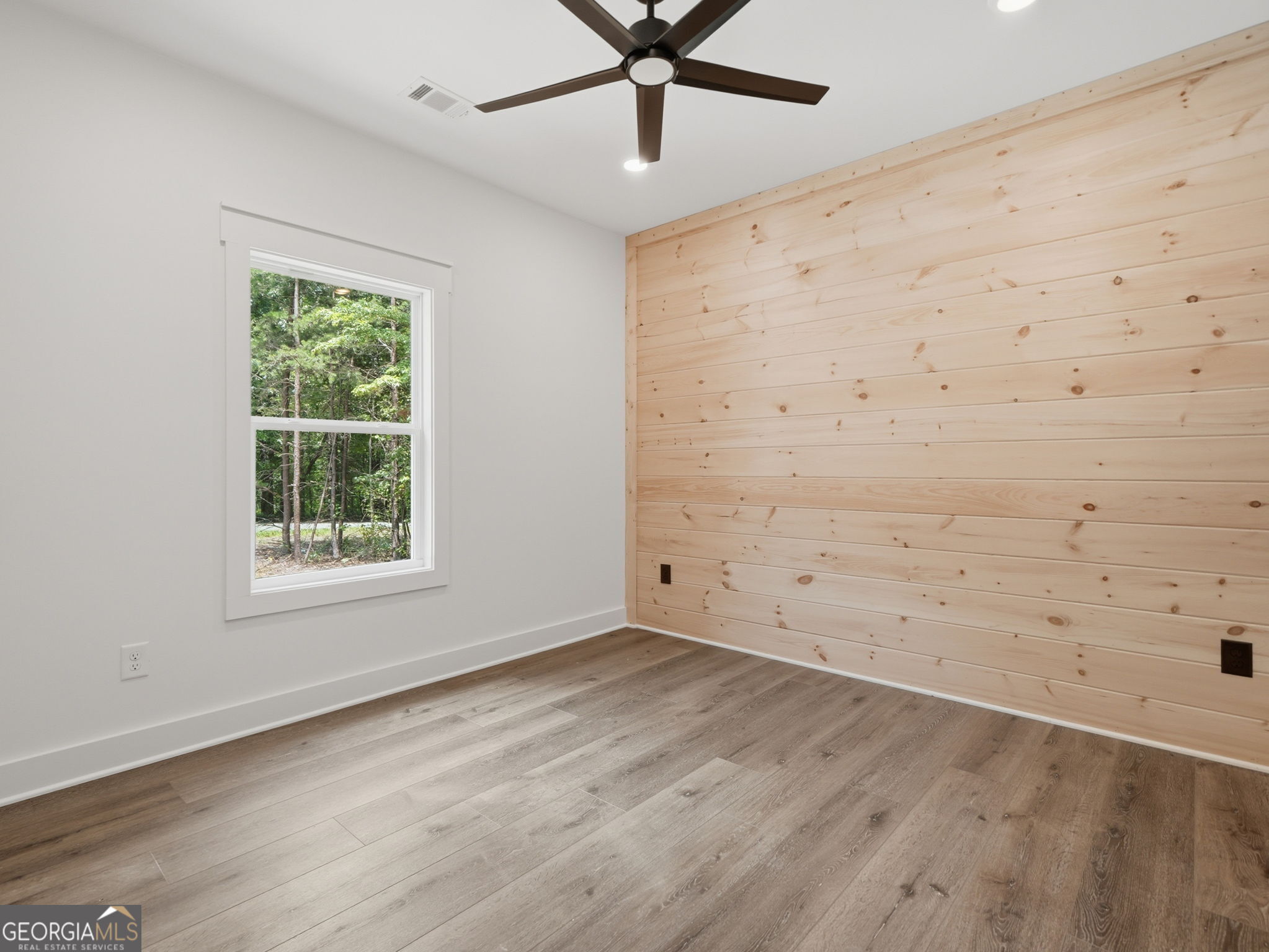 1521 Azure Lane Property Photo 15