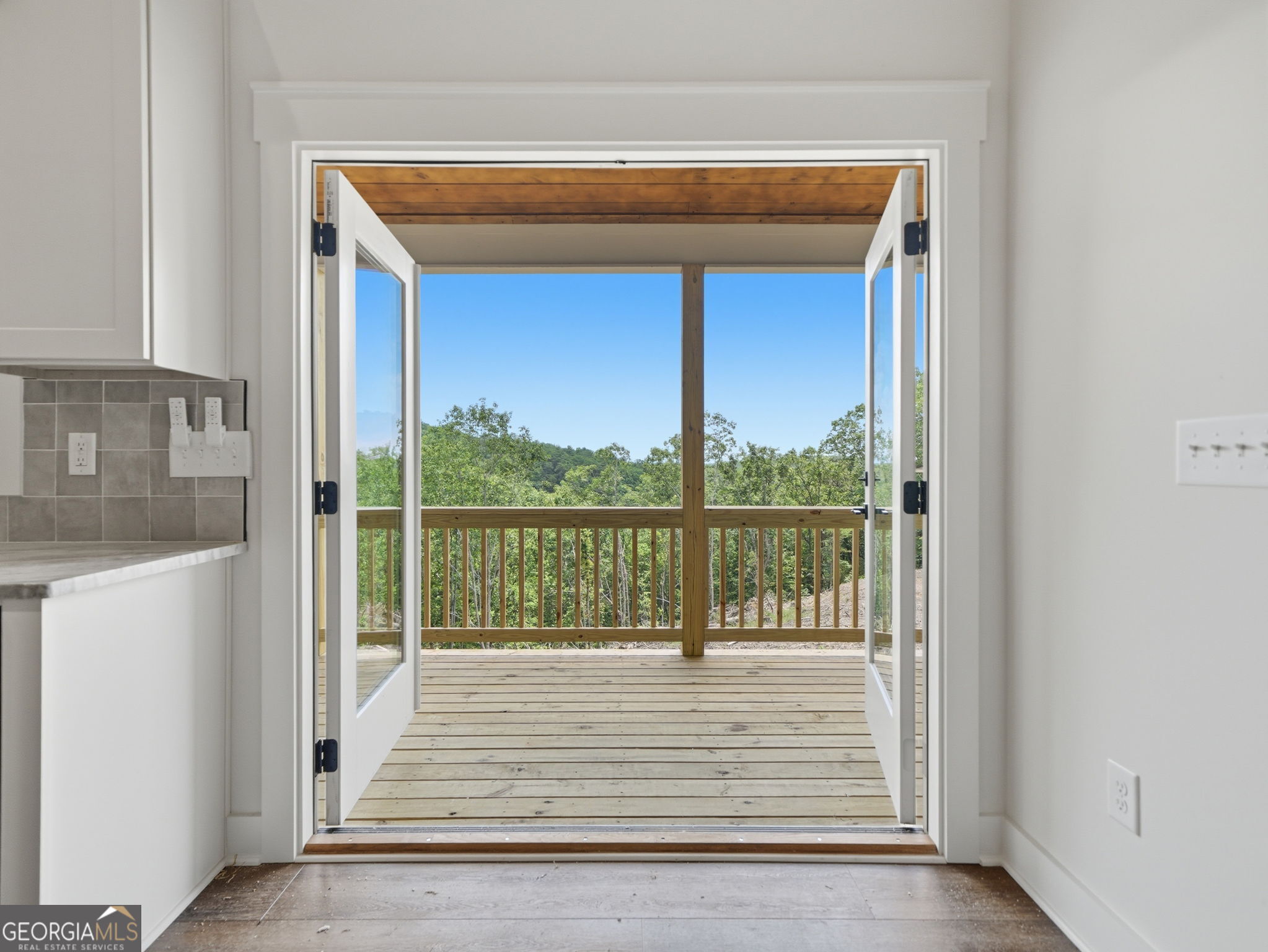 1521 Azure Lane Property Photo 16