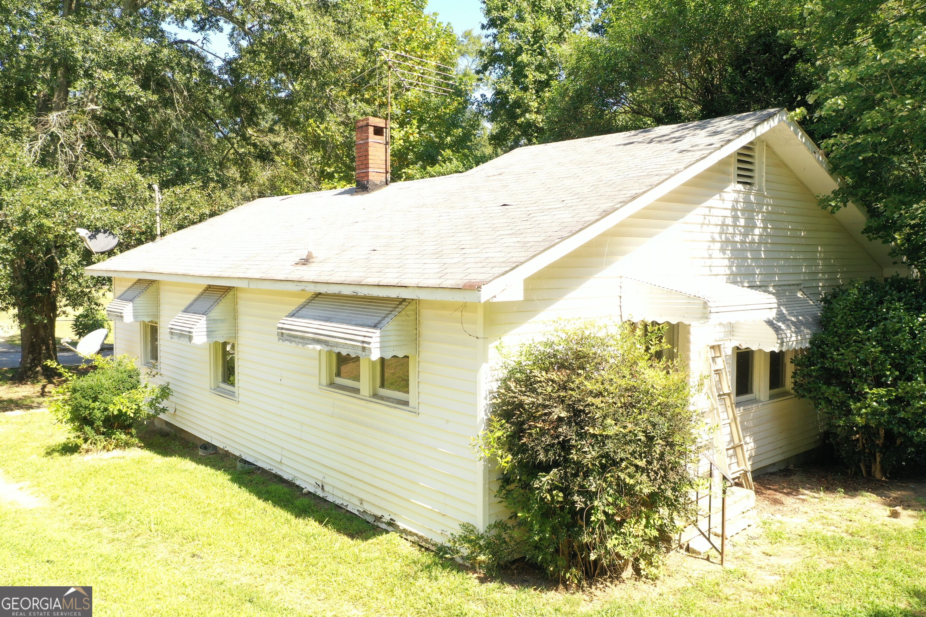 133 Avon Street Property Photo 7