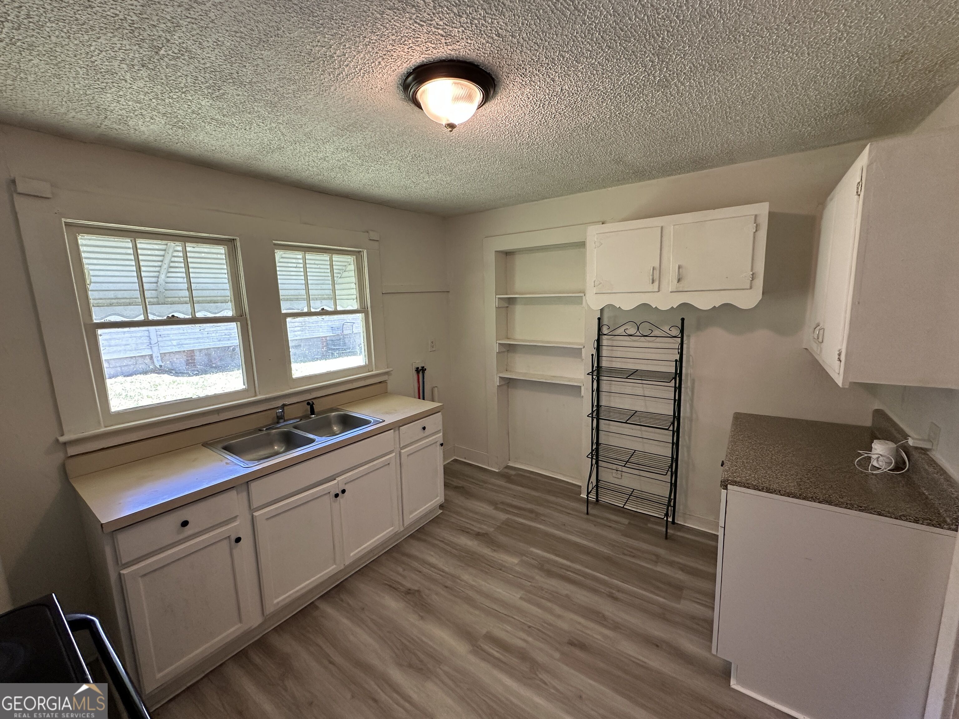 133 Avon Street Property Photo 10