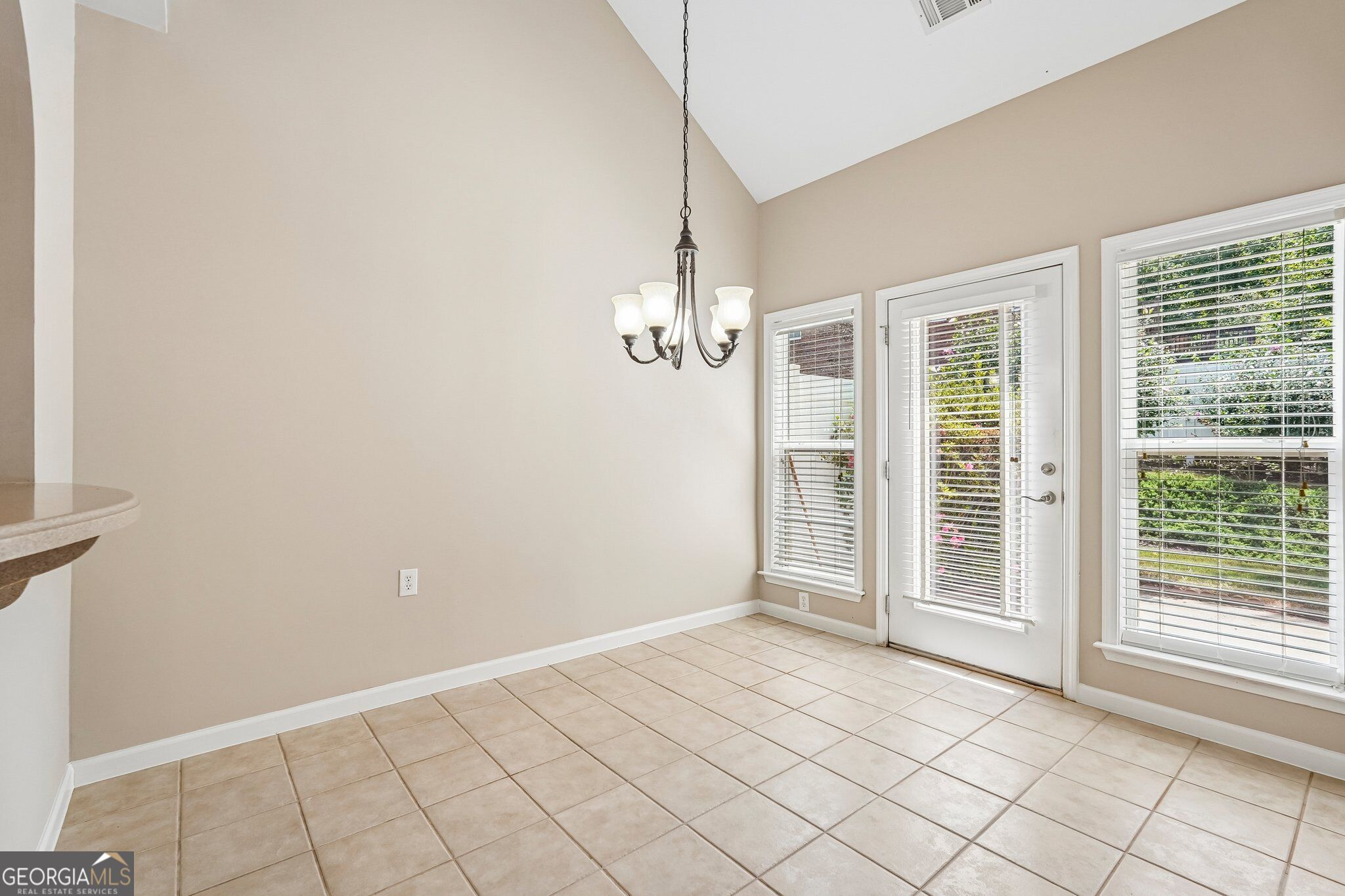 428 Brookes Walk Property Photo 12