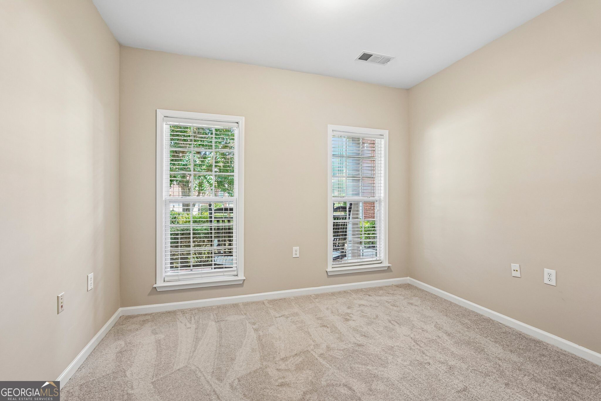 428 Brookes Walk Property Photo 31