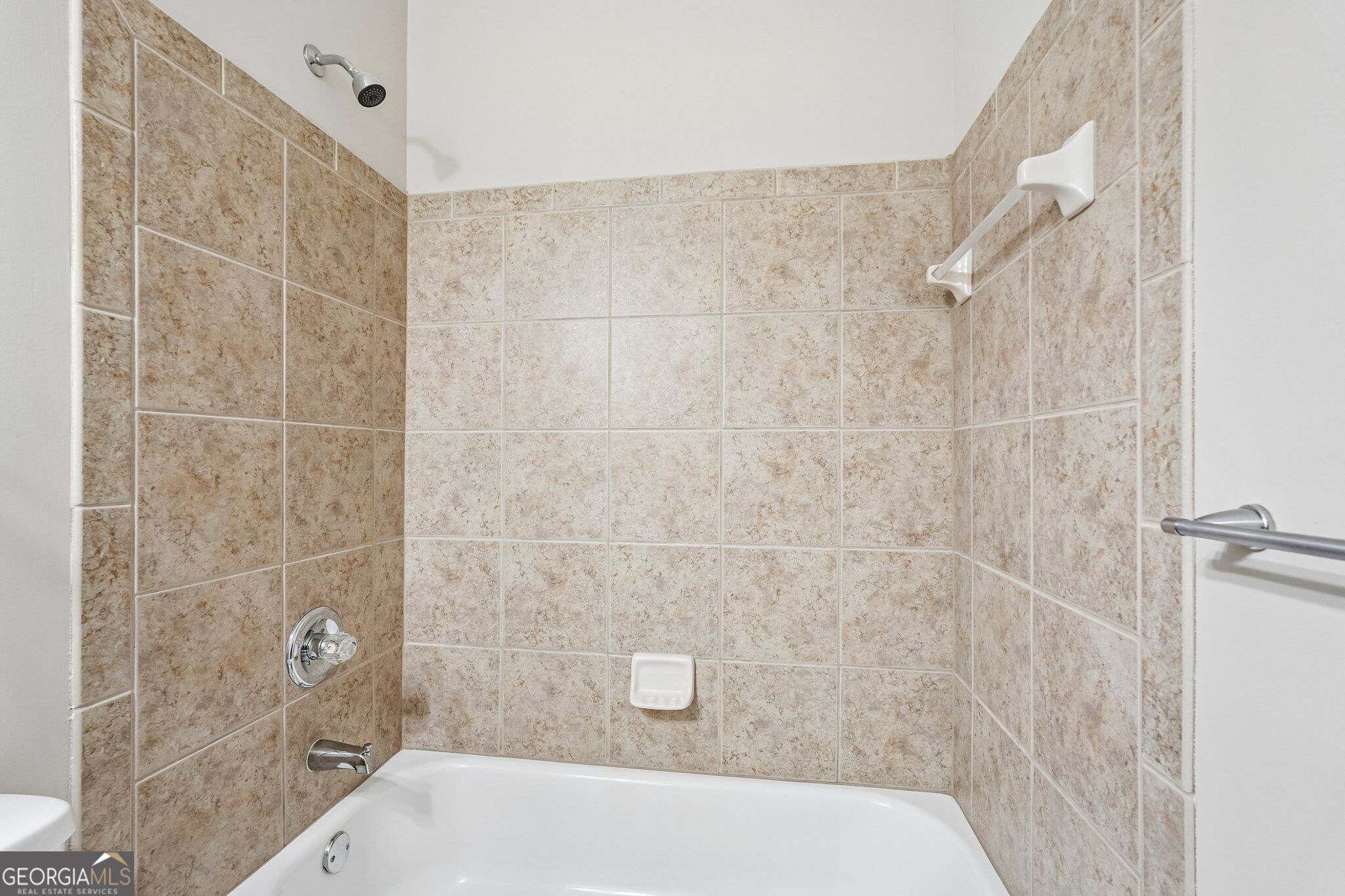 428 Brookes Walk Property Photo 33