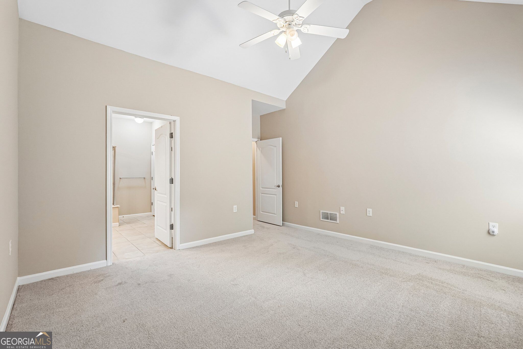 428 Brookes Walk Property Photo 37
