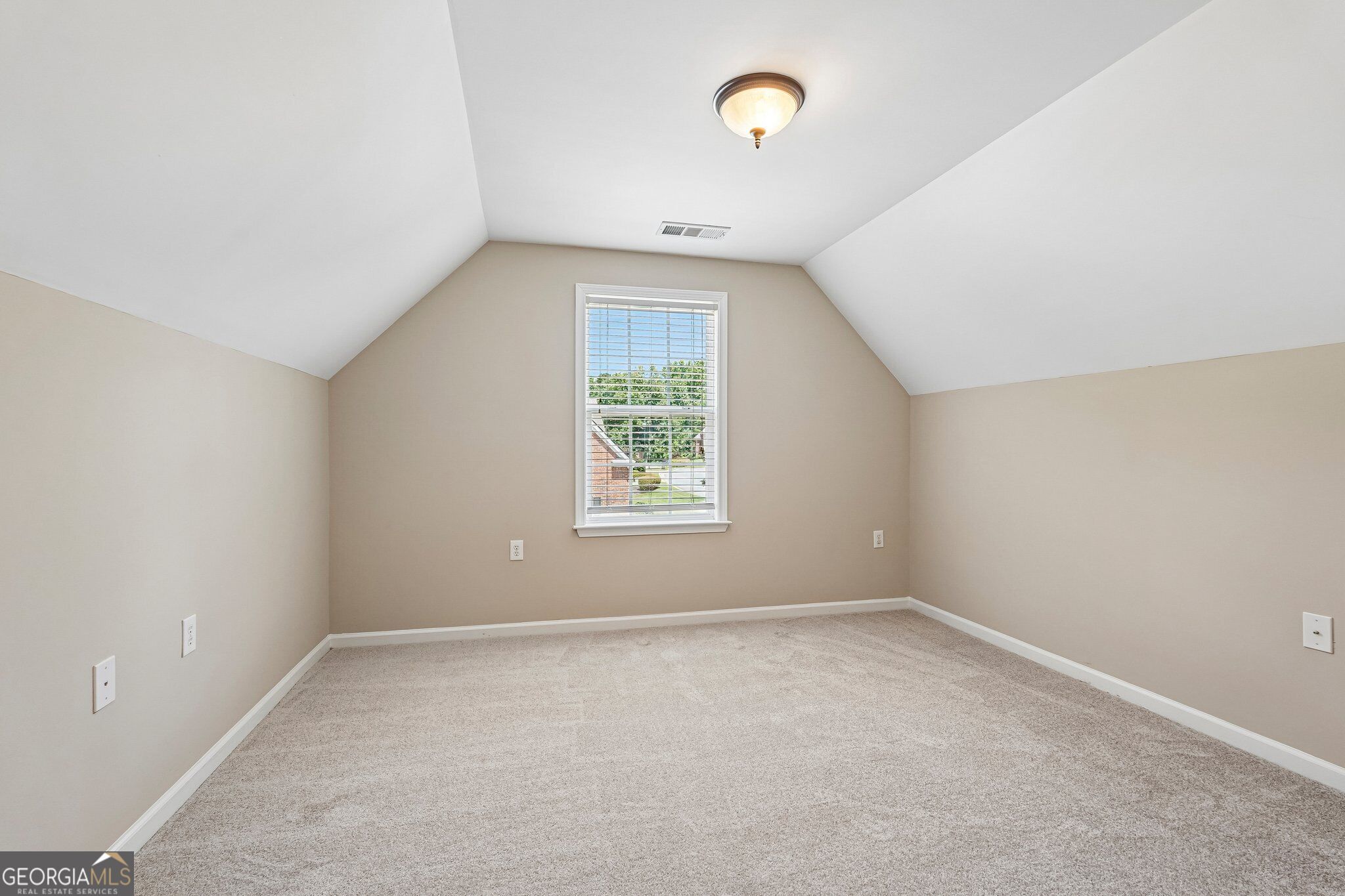 428 Brookes Walk Property Photo 44