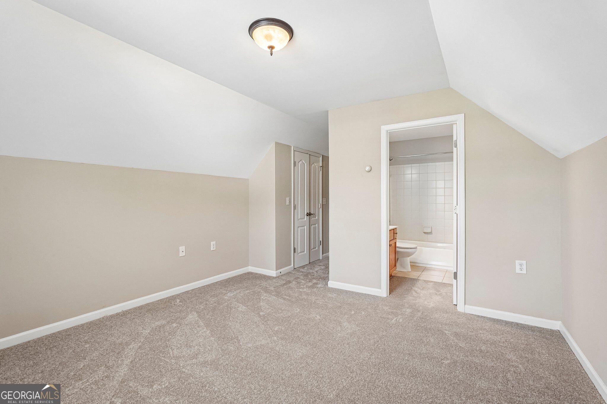 428 Brookes Walk Property Photo 45