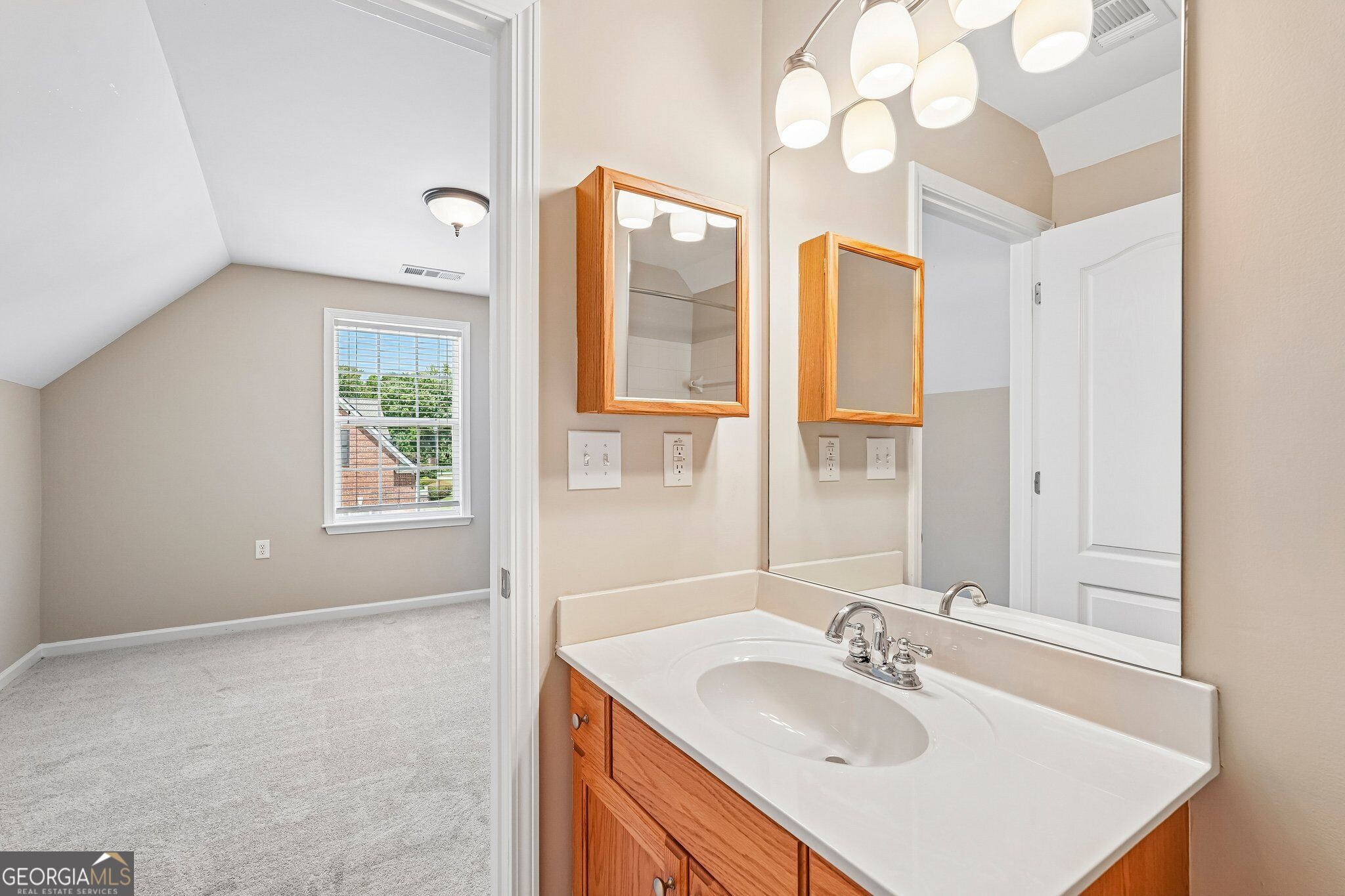 428 Brookes Walk Property Photo 47