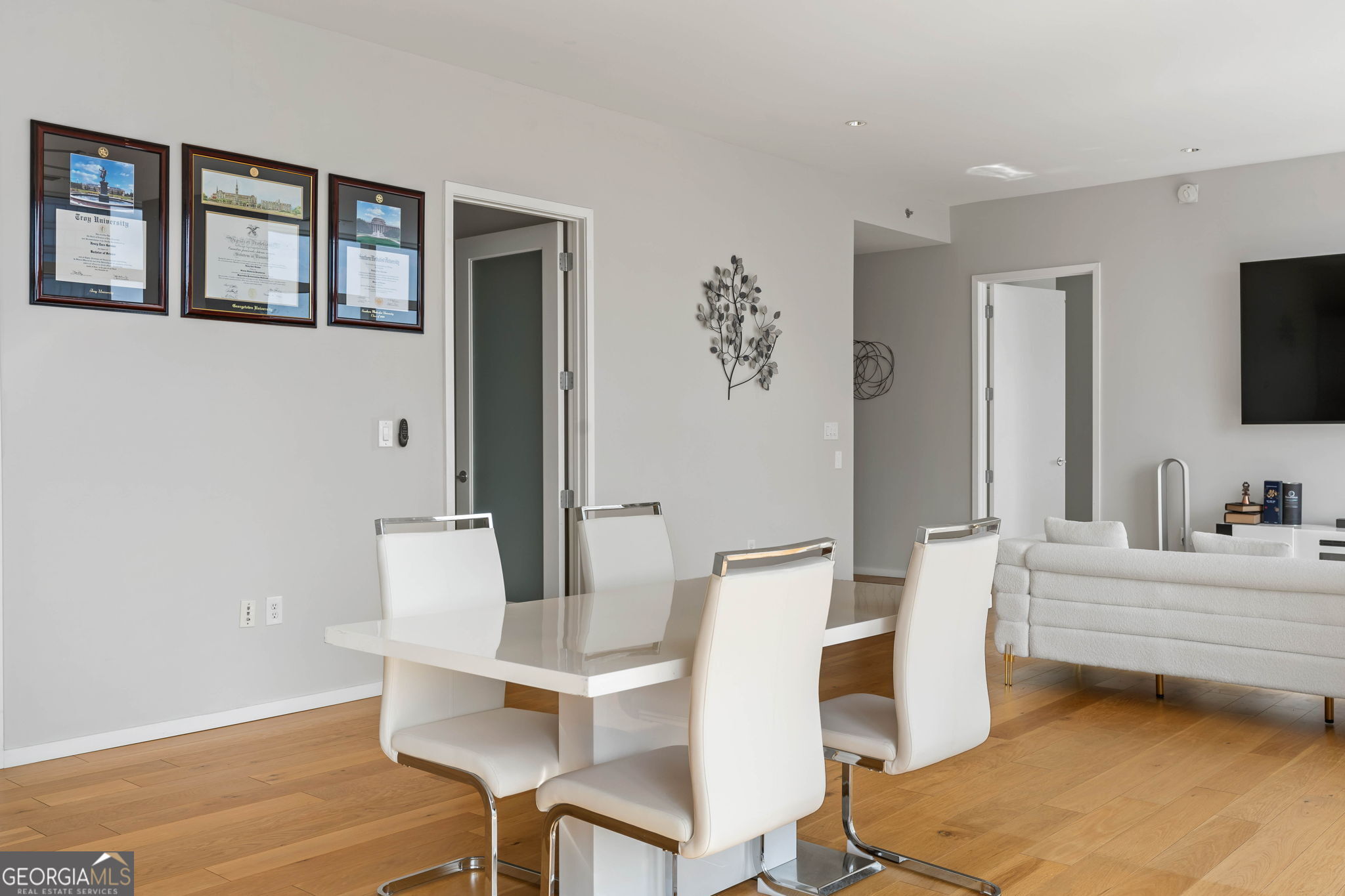 45 Ivan Allen Jr Boulevard Nw # 2501 Property Photo 7