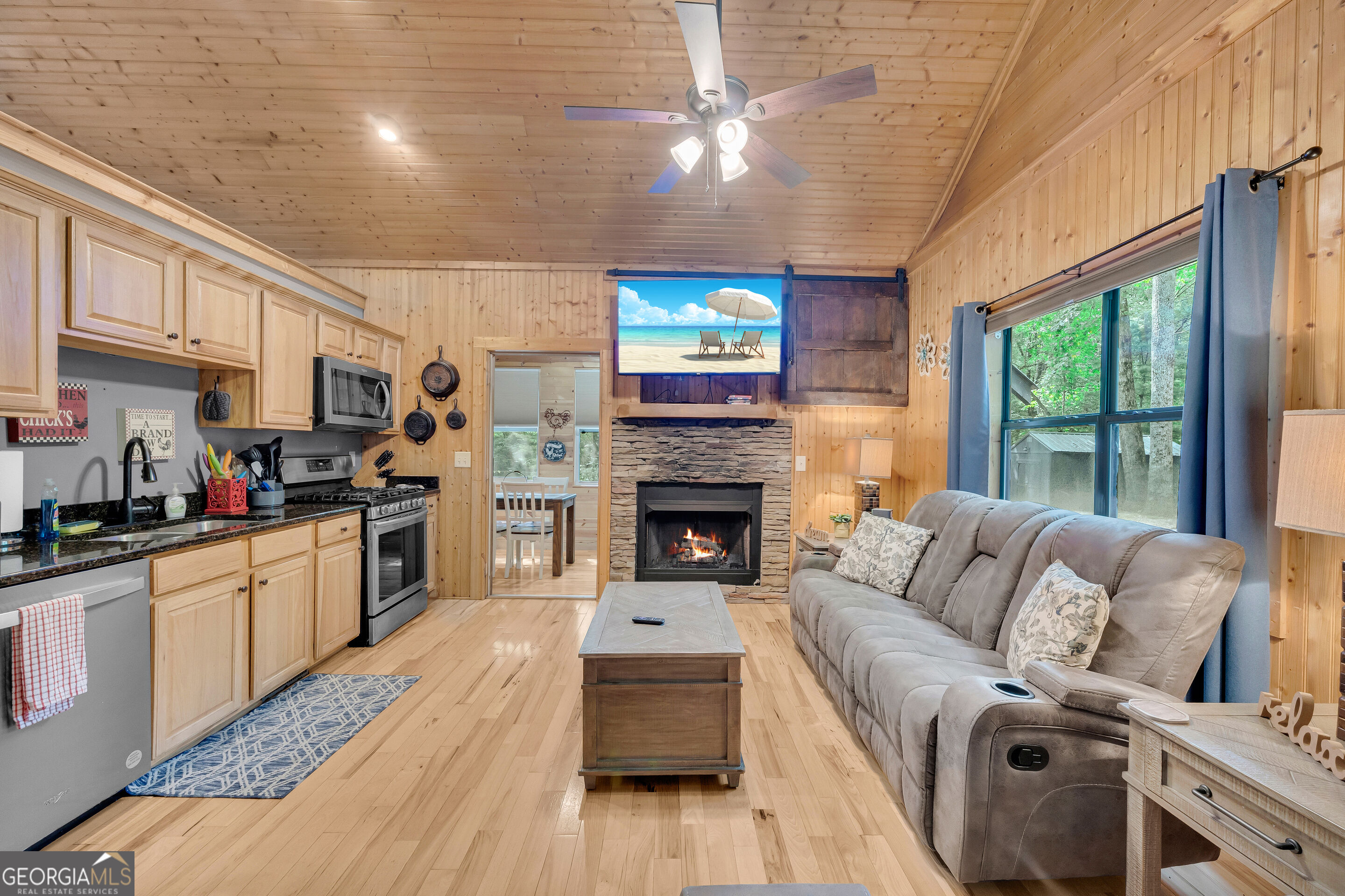 62 Couples Lane Property Photo 16