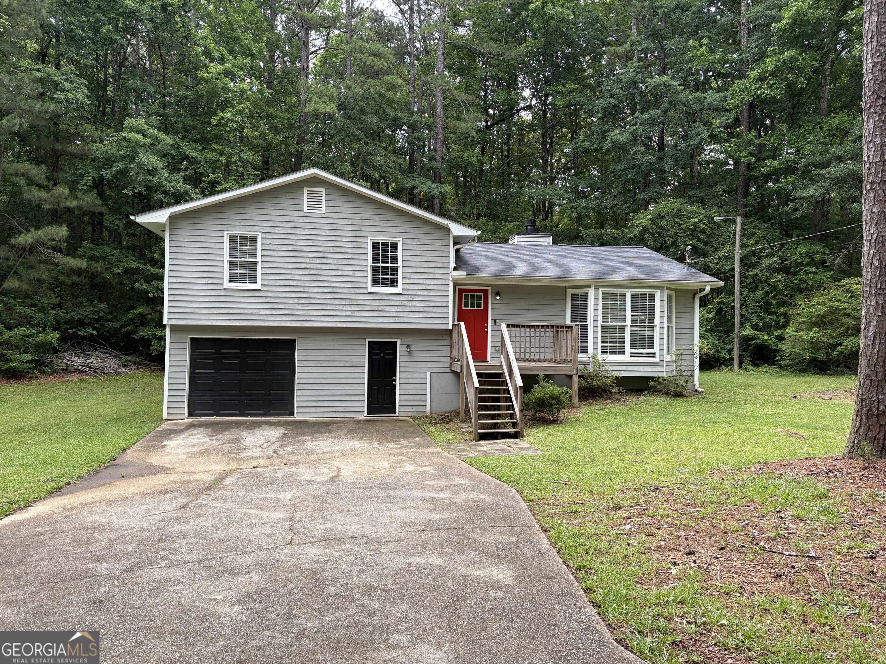 99 Wilson Circle Property Photo 2
