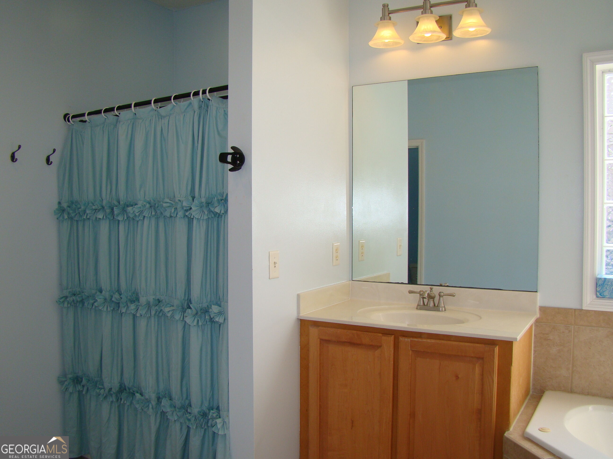219 Wellington Place Property Photo 19