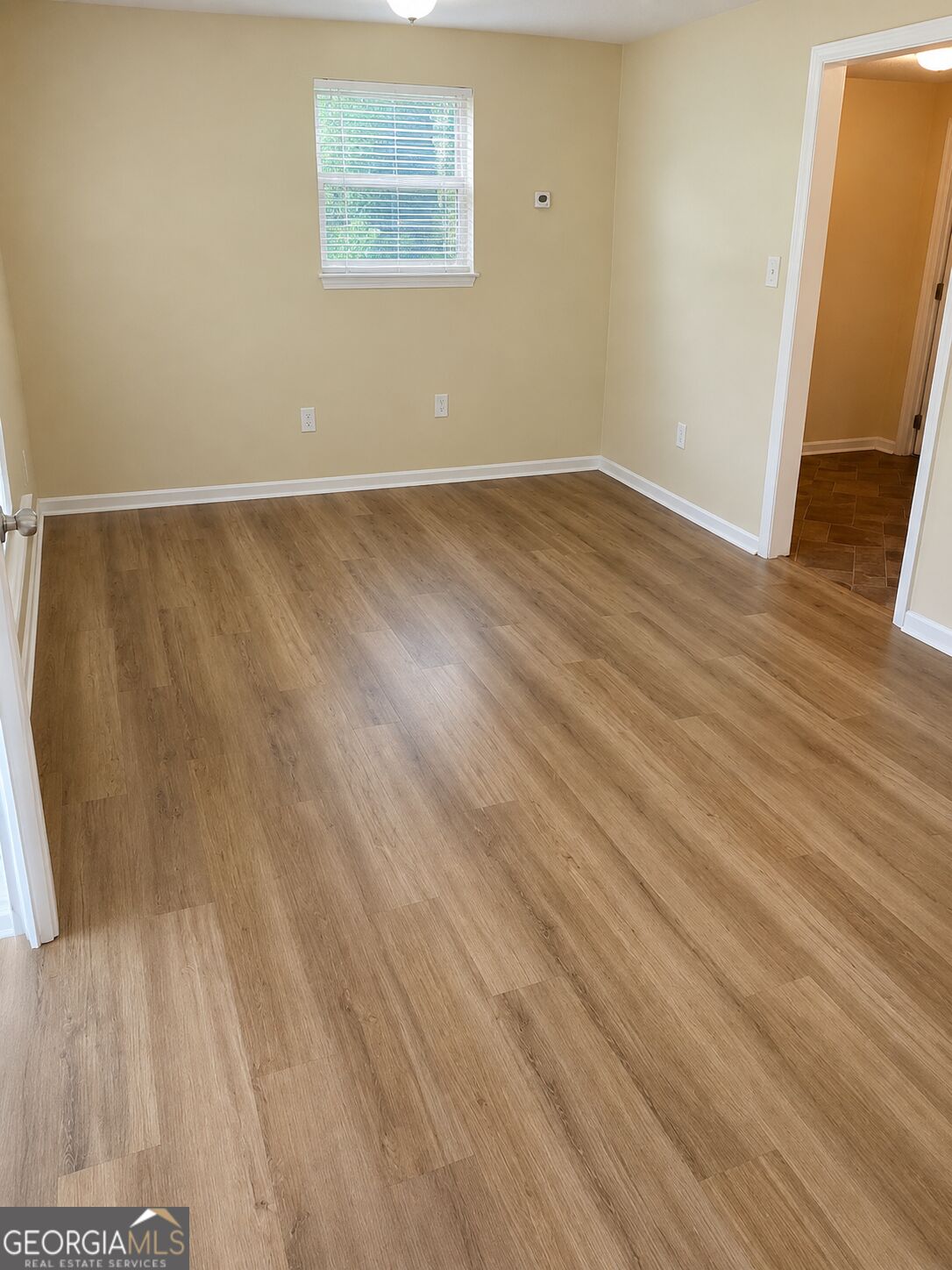93 Forest Road Property Photo 3
