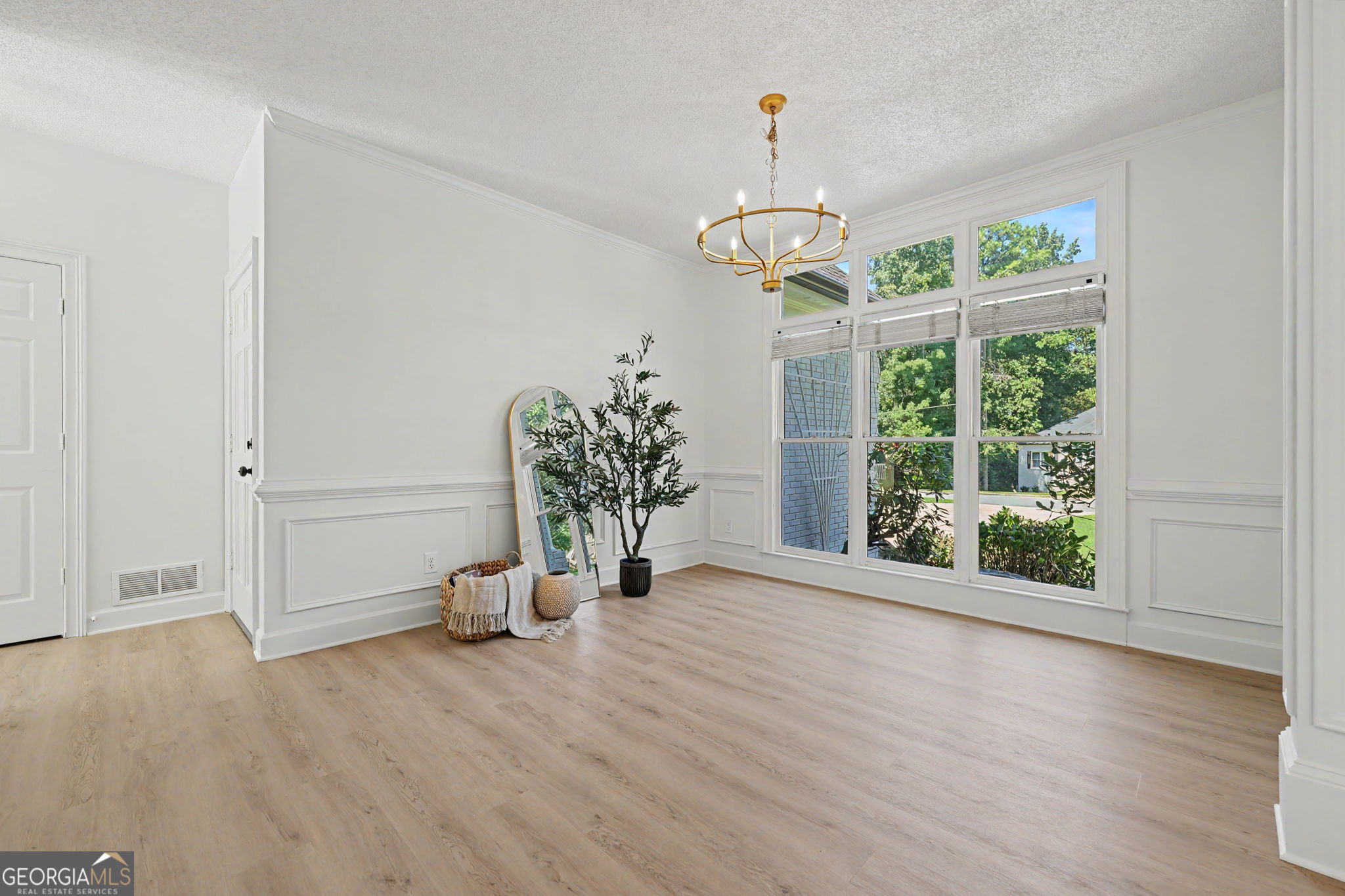 5780 Elm Tree Drive Property Photo 5