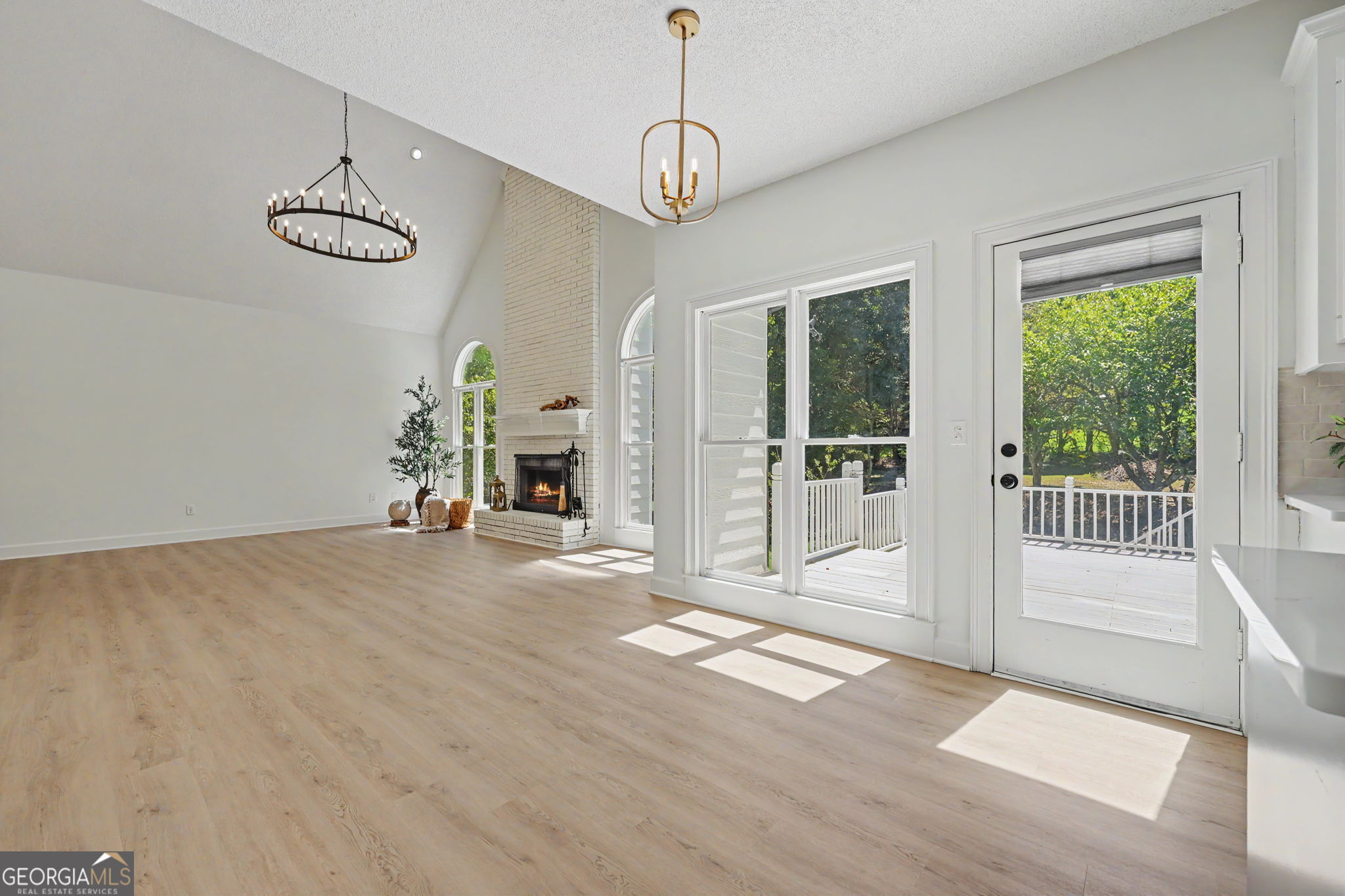 5780 Elm Tree Drive Property Photo 10