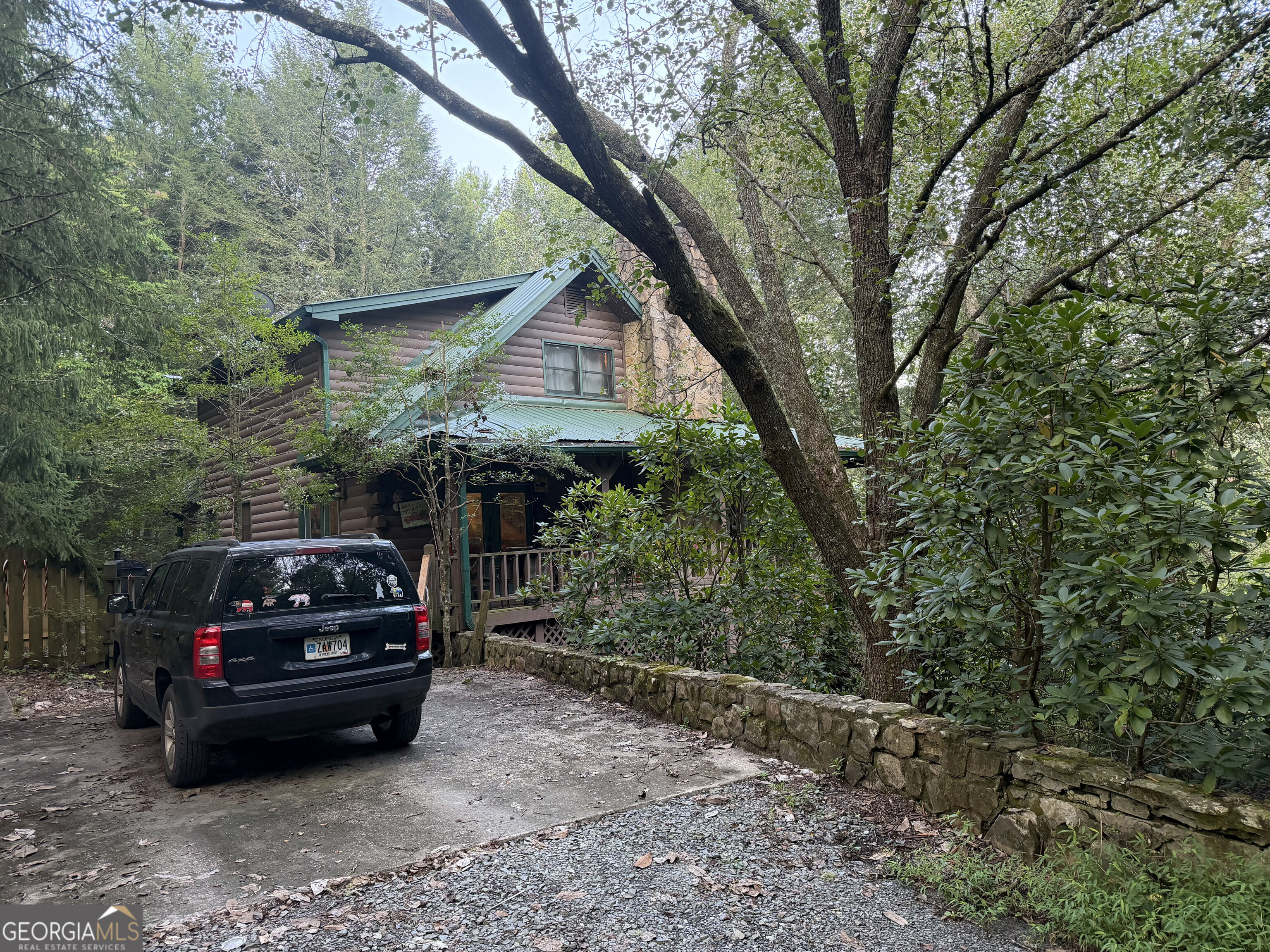 50 Fox Run Lane Property Photo 2