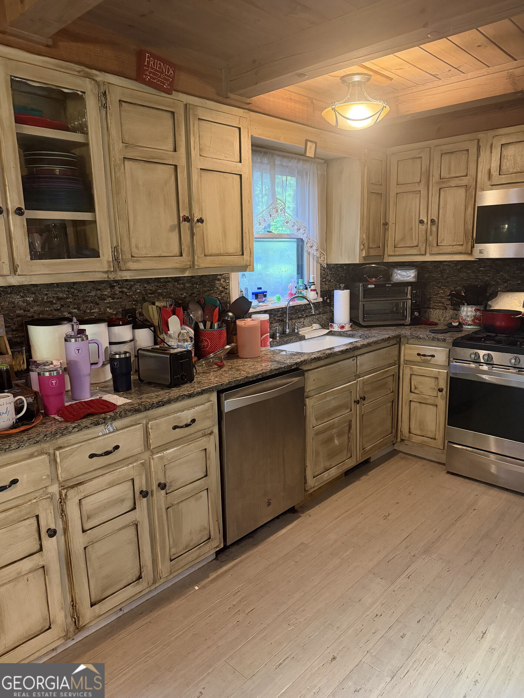 50 Fox Run Lane Property Photo 4