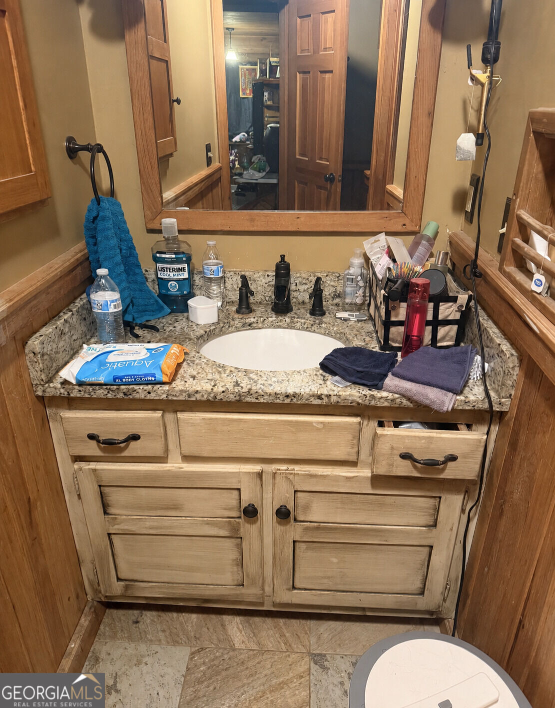 50 Fox Run Lane Property Photo 8