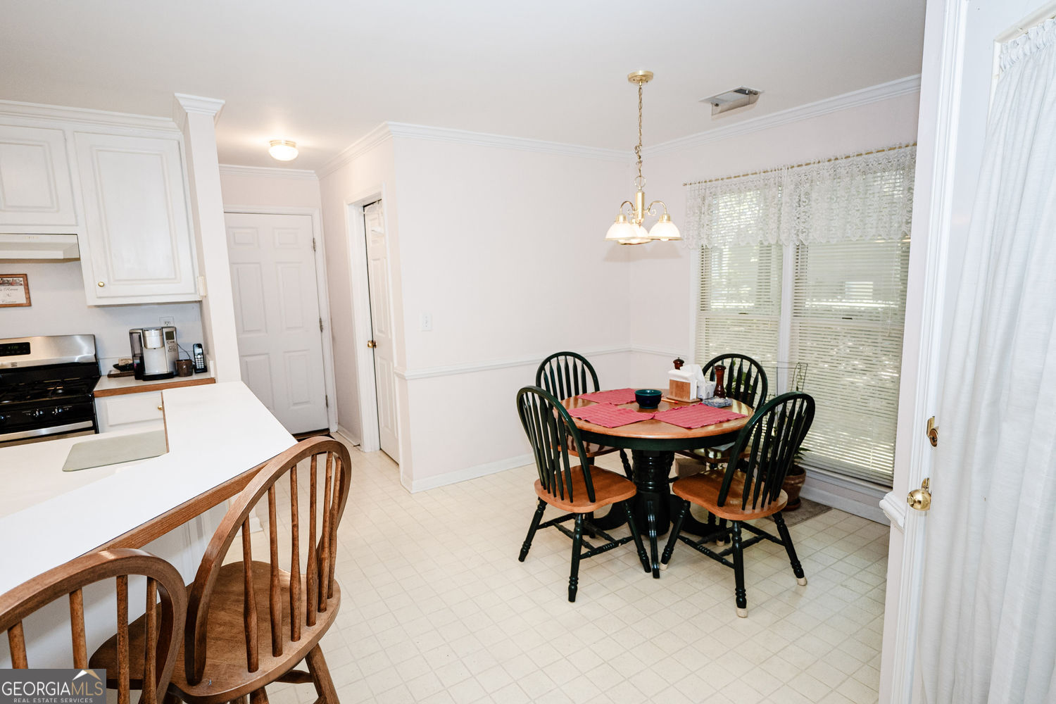 405 Radcliffe Trace Property Photo 17