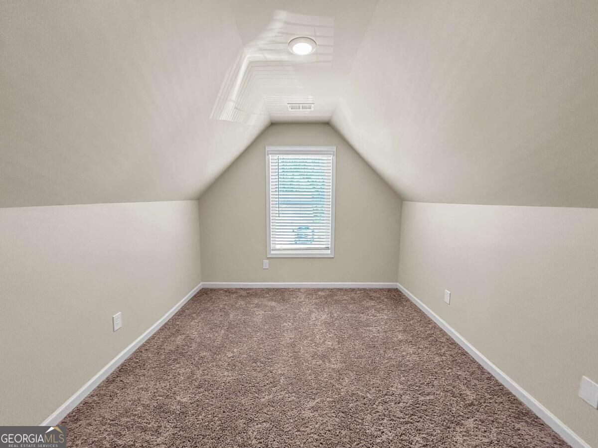 106 Culver Street Property Photo 9