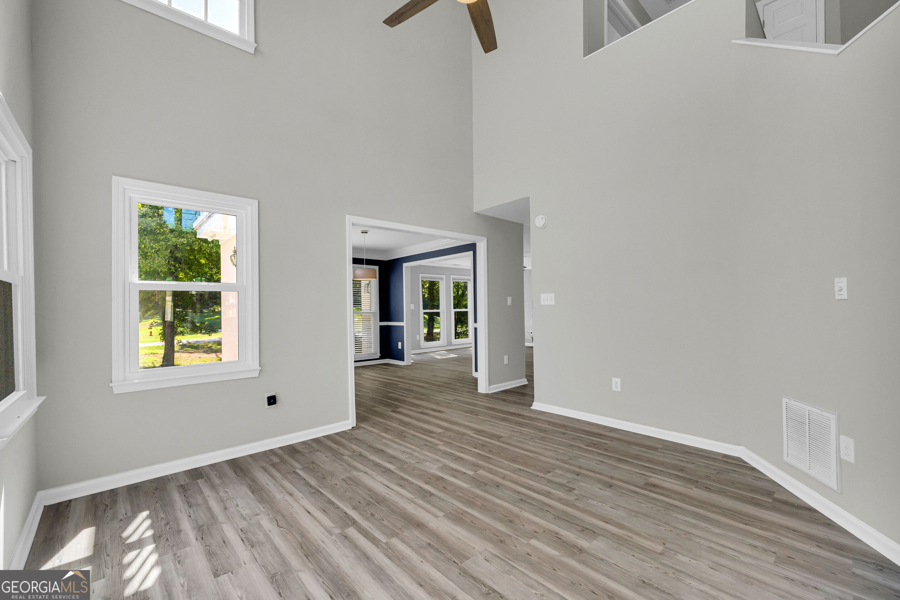 165 Cambridge Drive Property Photo 12