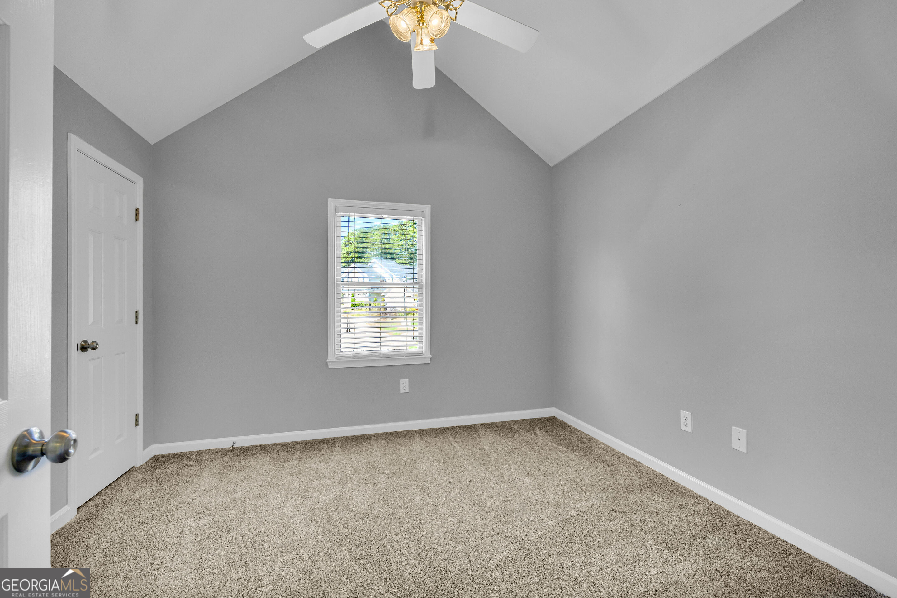 165 Cambridge Drive Property Photo 45