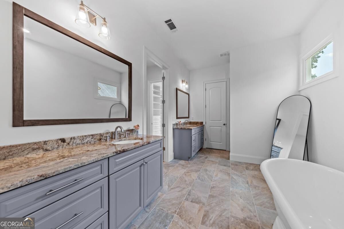 175 Harmony Bay Drive Property Photo 41