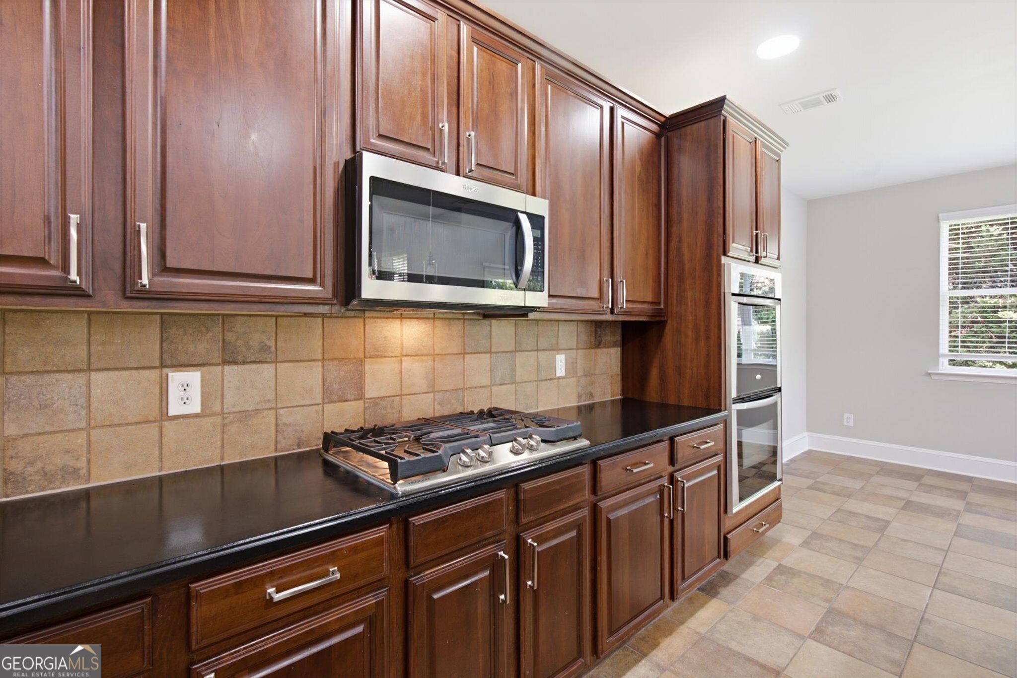 1203 Lanier Springs Drive Property Photo 15