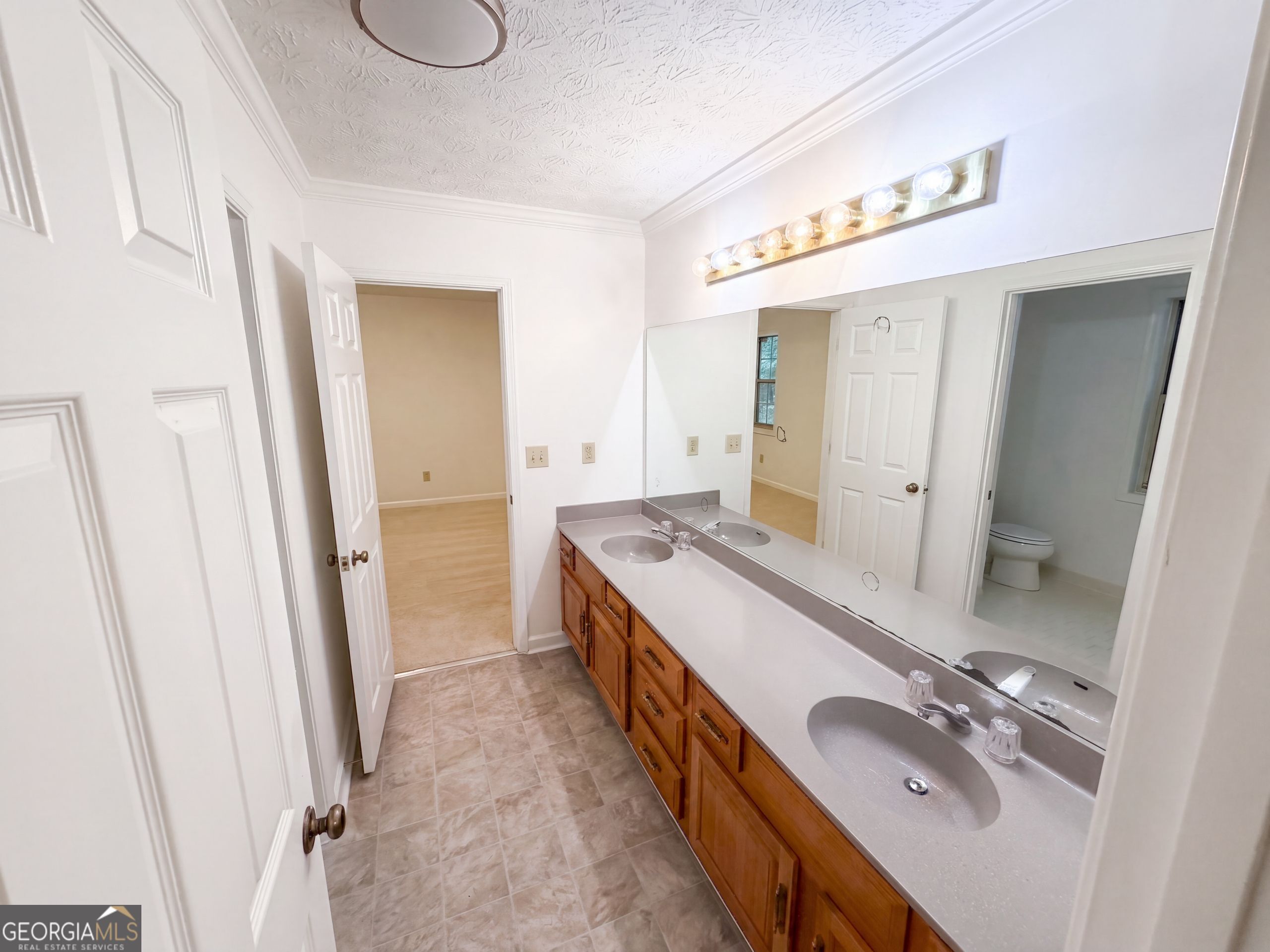 17 Dover Trail Property Photo 16