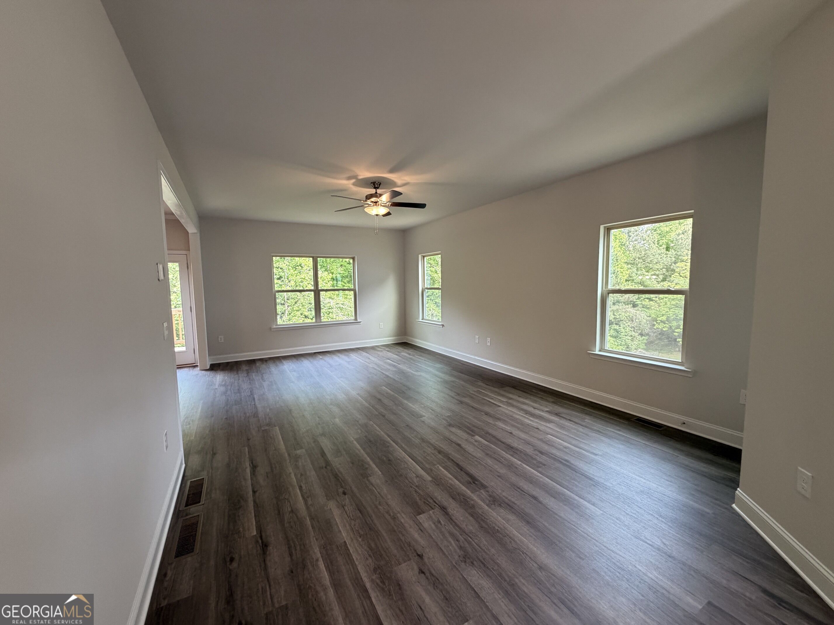484 Magnolia Grove Place Property Photo 14