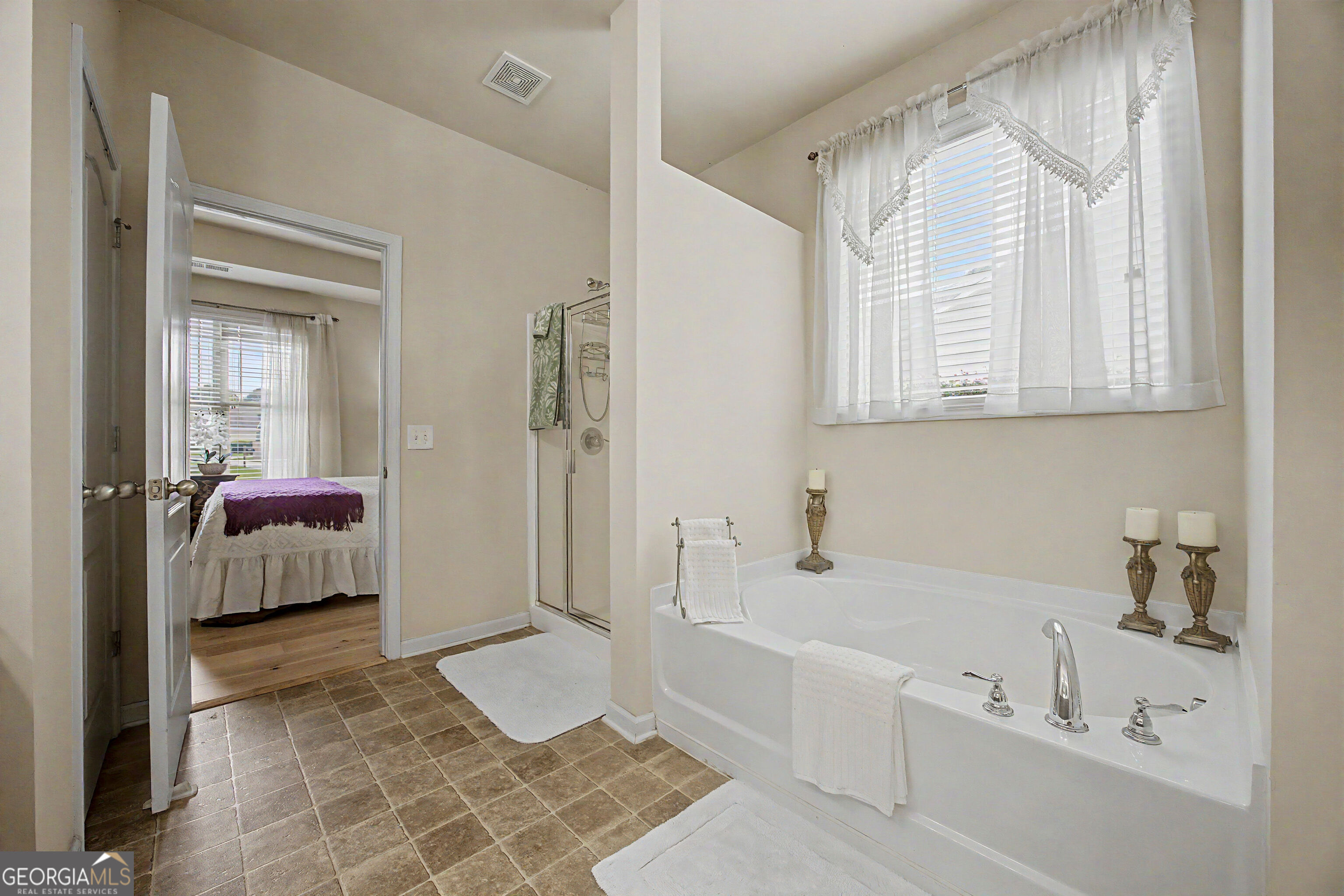 1740 Walton Reserve Way Property Photo 9