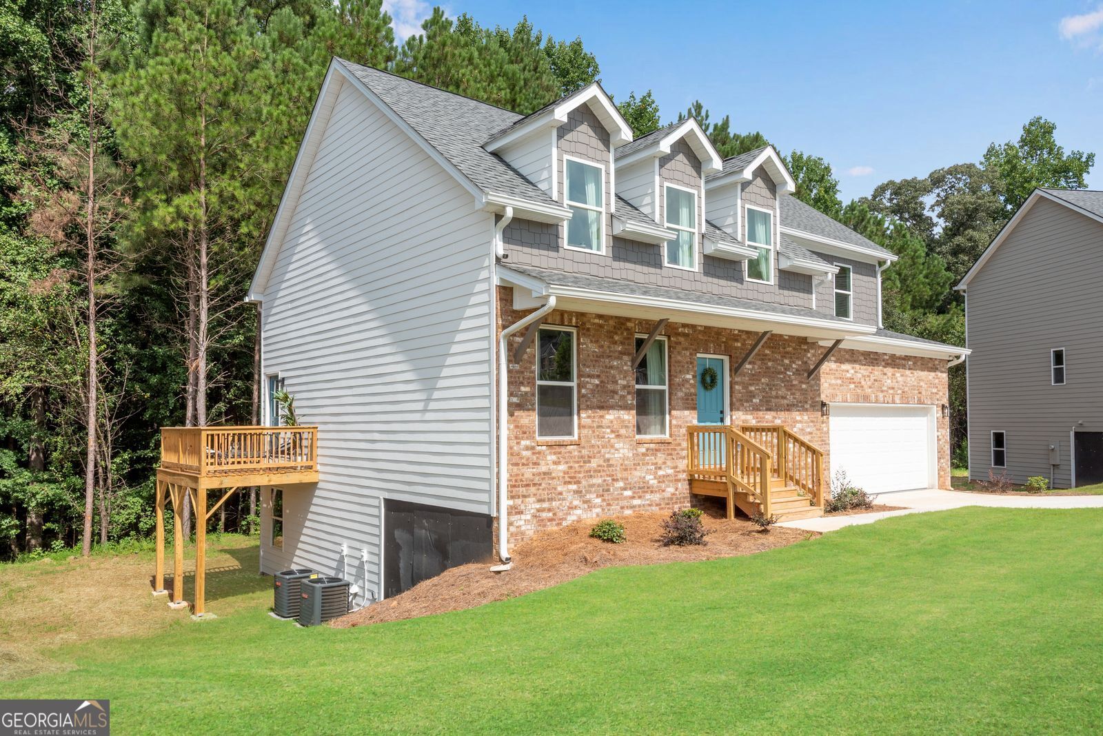 3408 Ashford Loop Property Photo 2