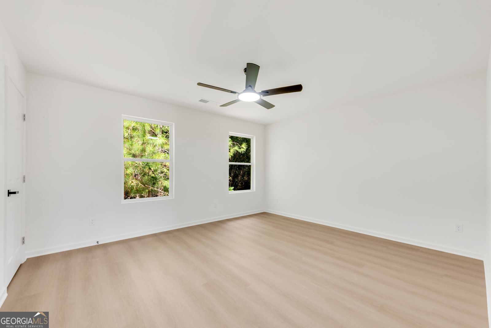 3408 Ashford Loop Property Photo 27