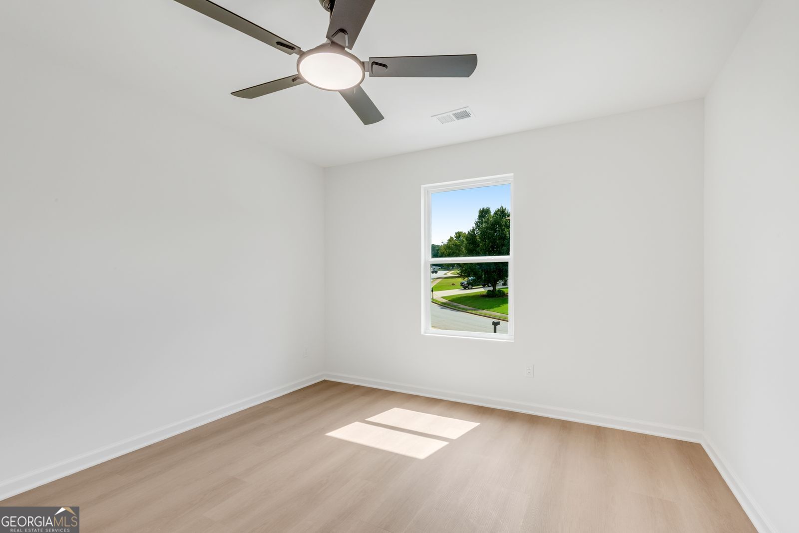 3408 Ashford Loop Property Photo 28