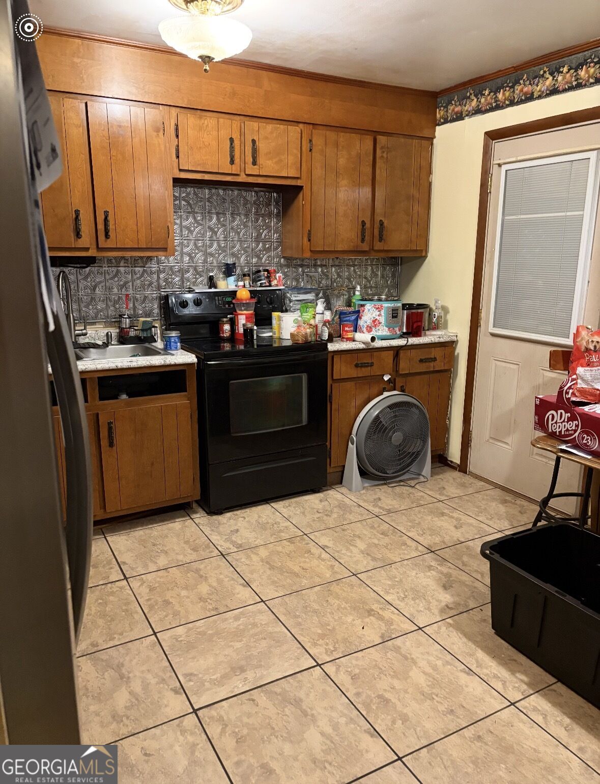 219 Robert E Lee Street Property Photo 3