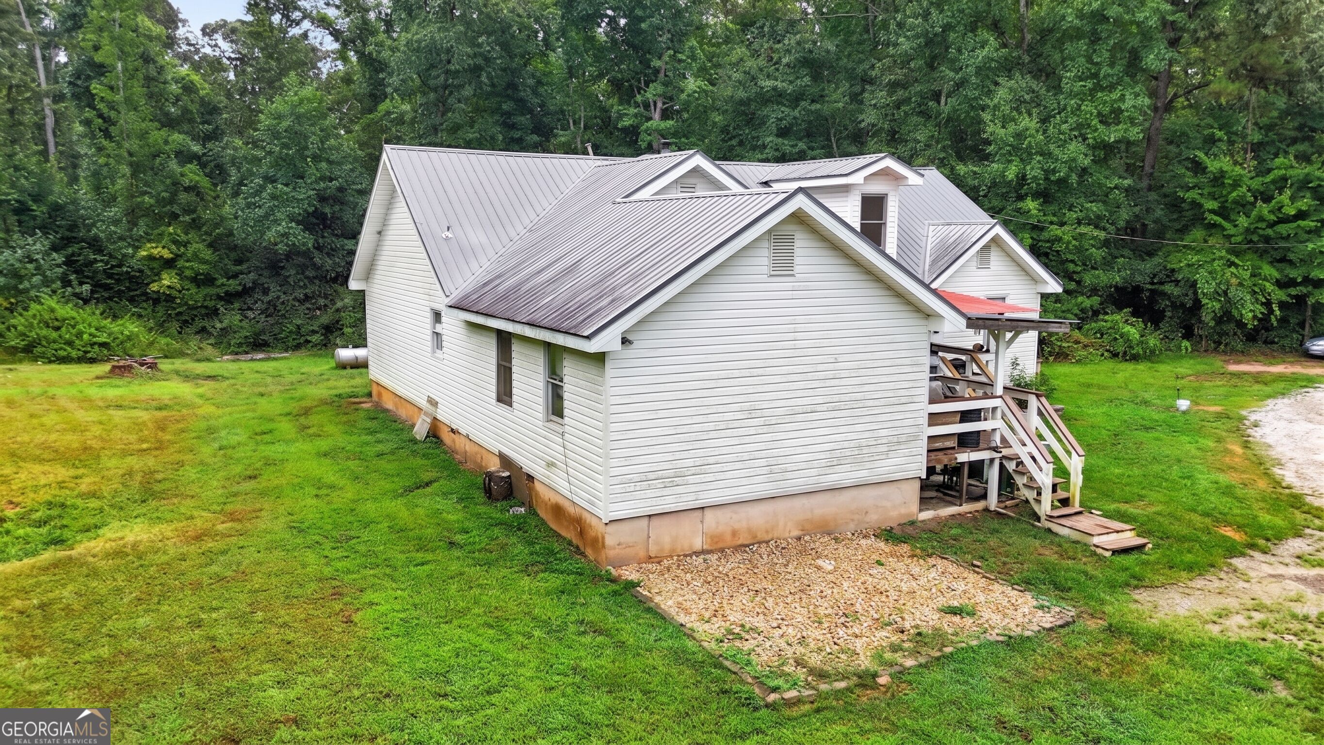 214 Walthall Road Property Photo 24