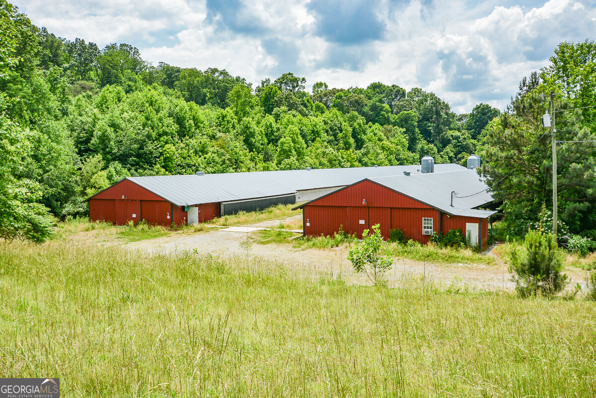 1010 Painter Road Property Photo 8