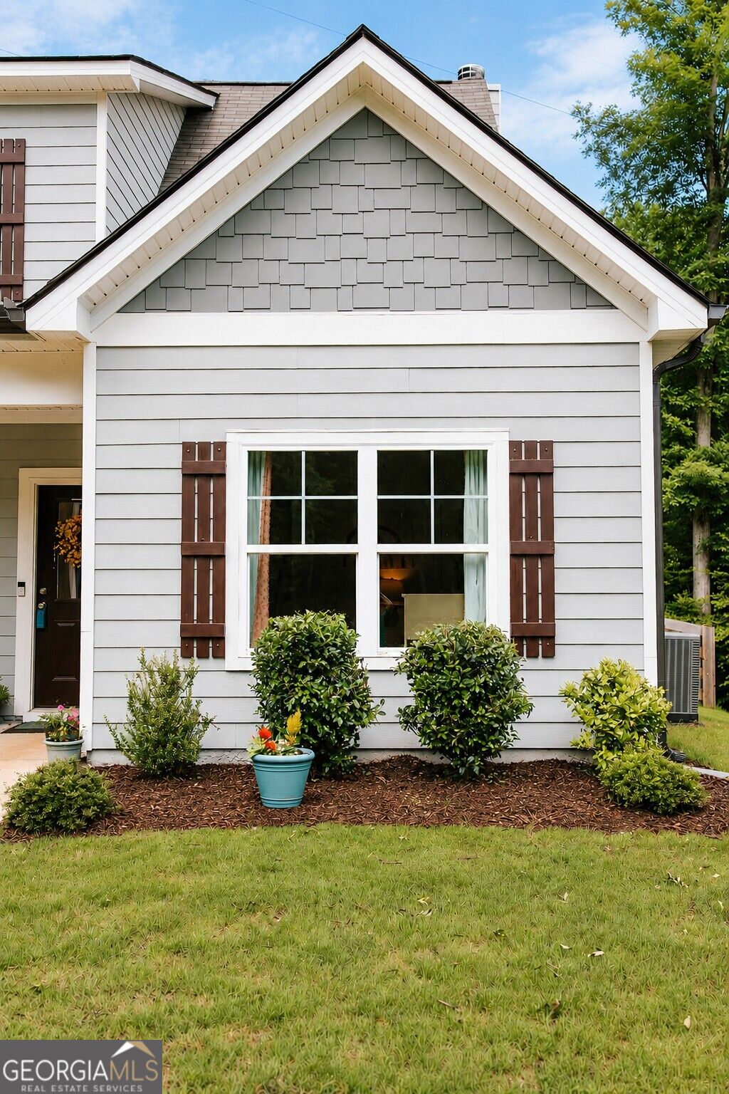 462 Masters Wy Property Photo 2