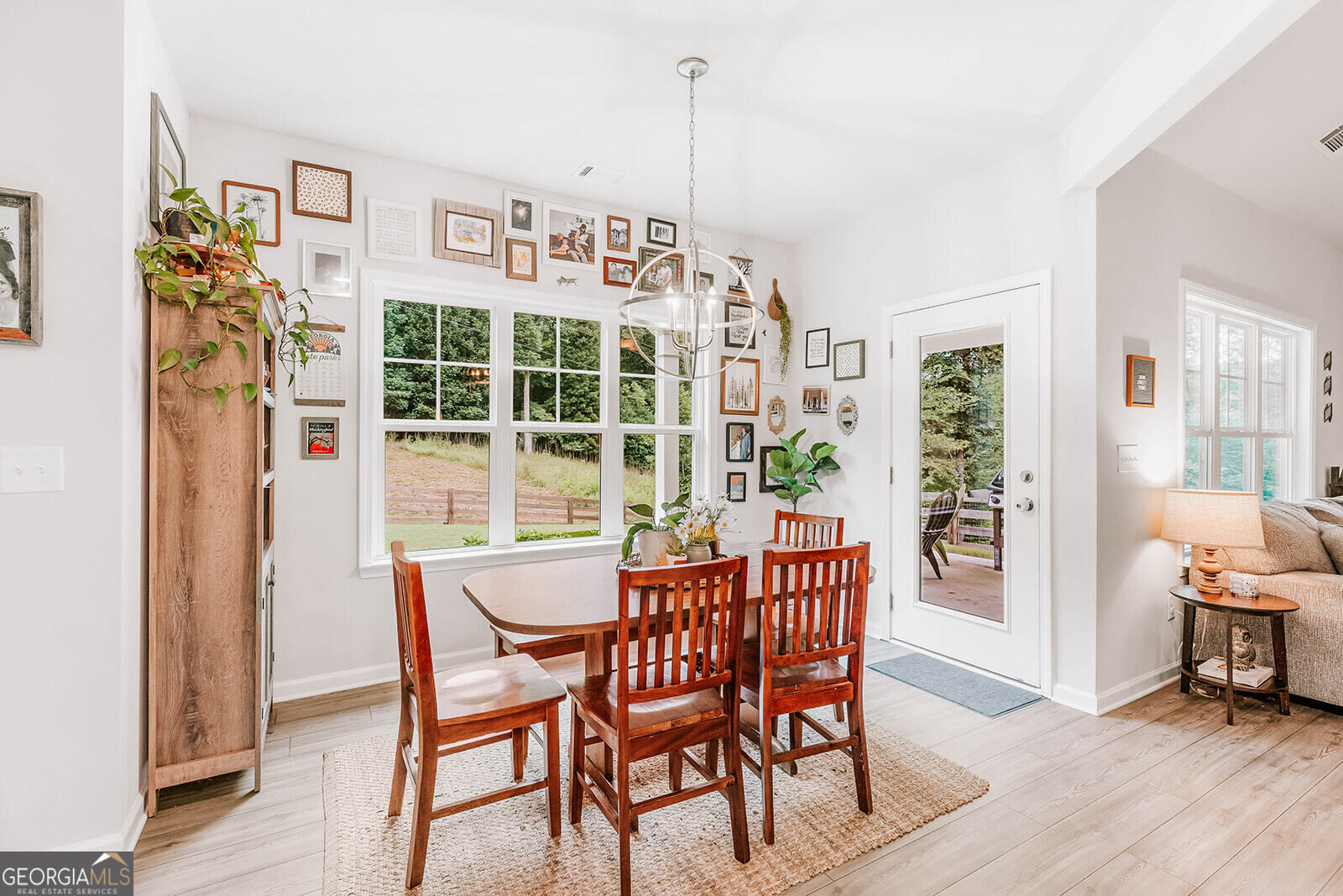 462 Masters Wy Property Photo 8