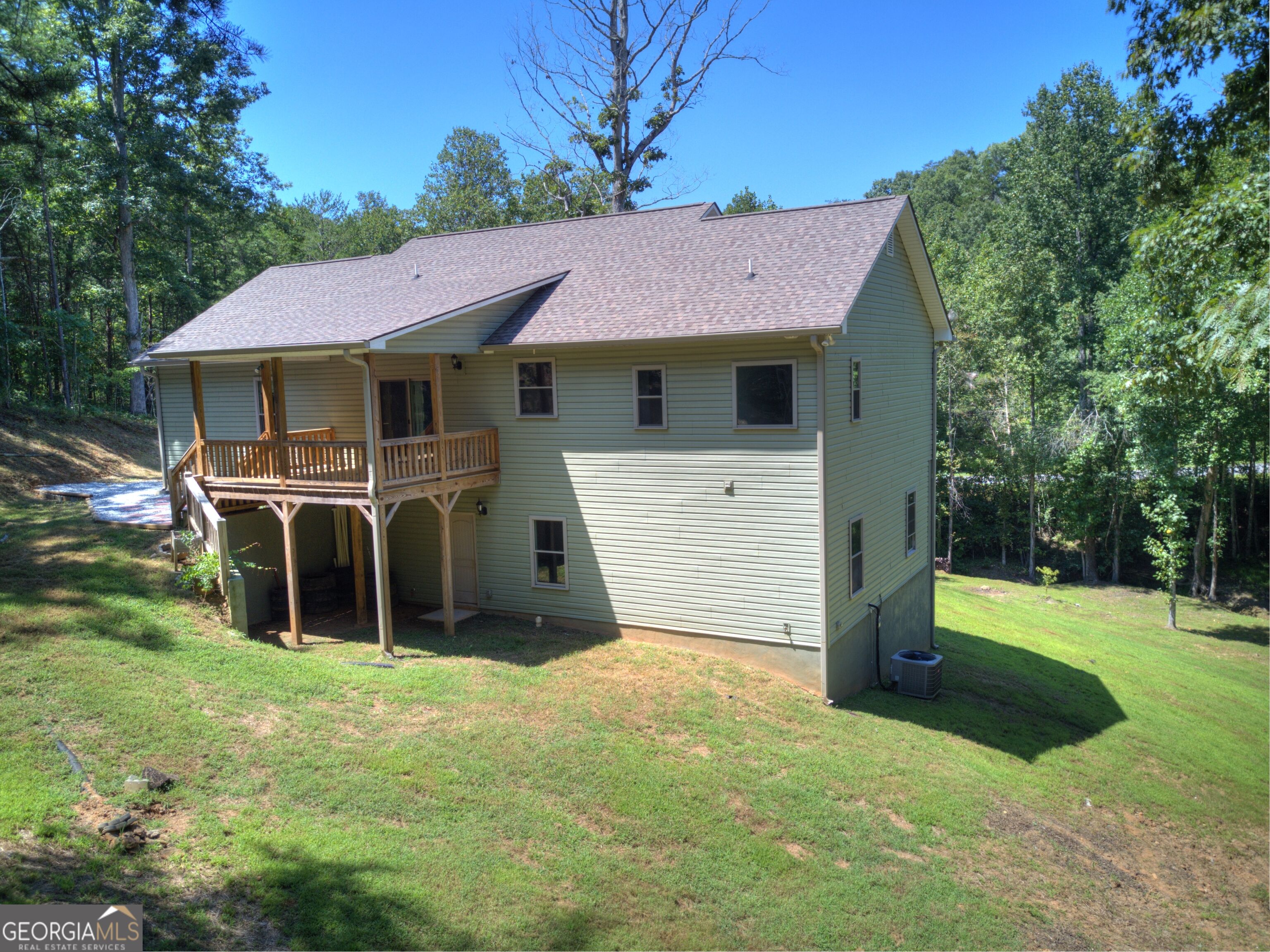294 Rainbow Circle Property Photo 4