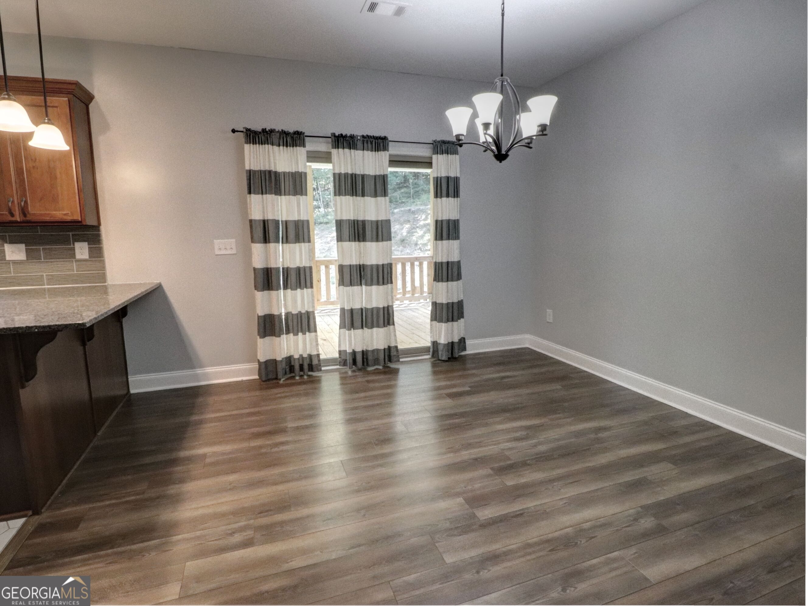 294 Rainbow Circle Property Photo 16