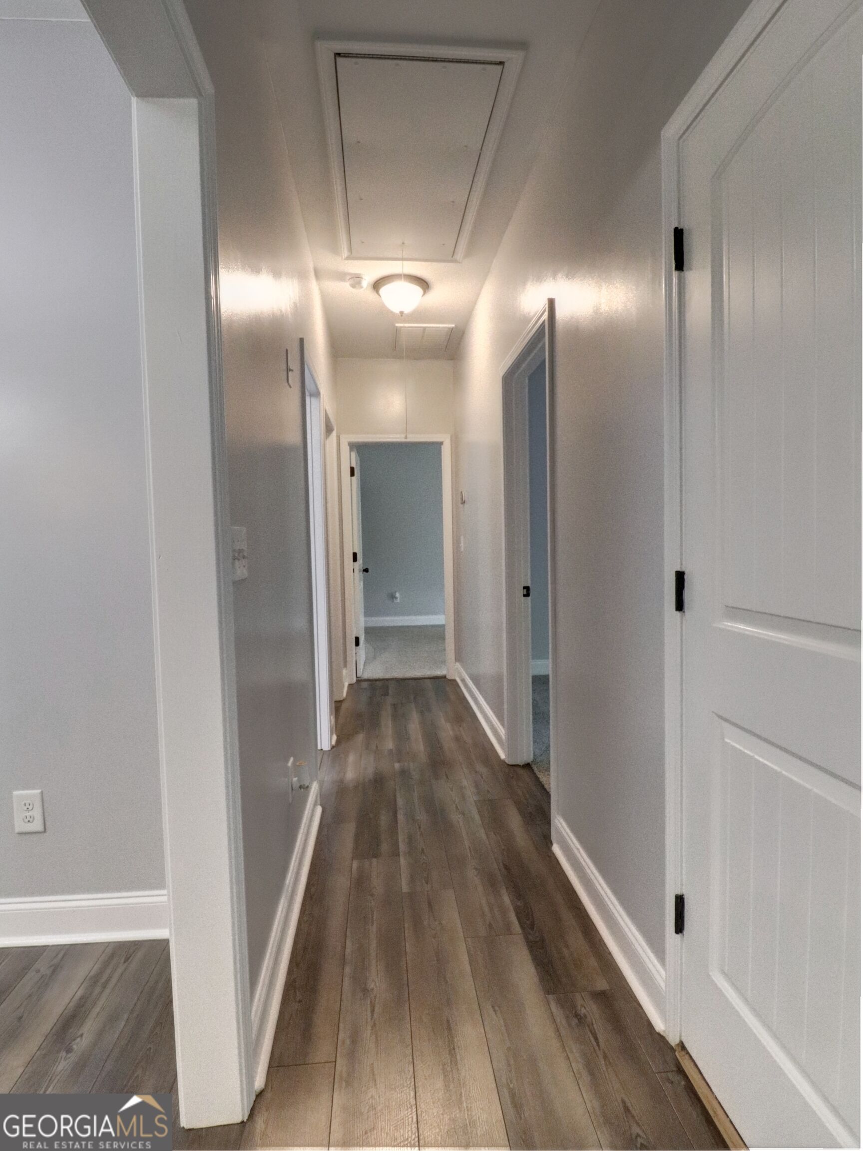 294 Rainbow Circle Property Photo 22
